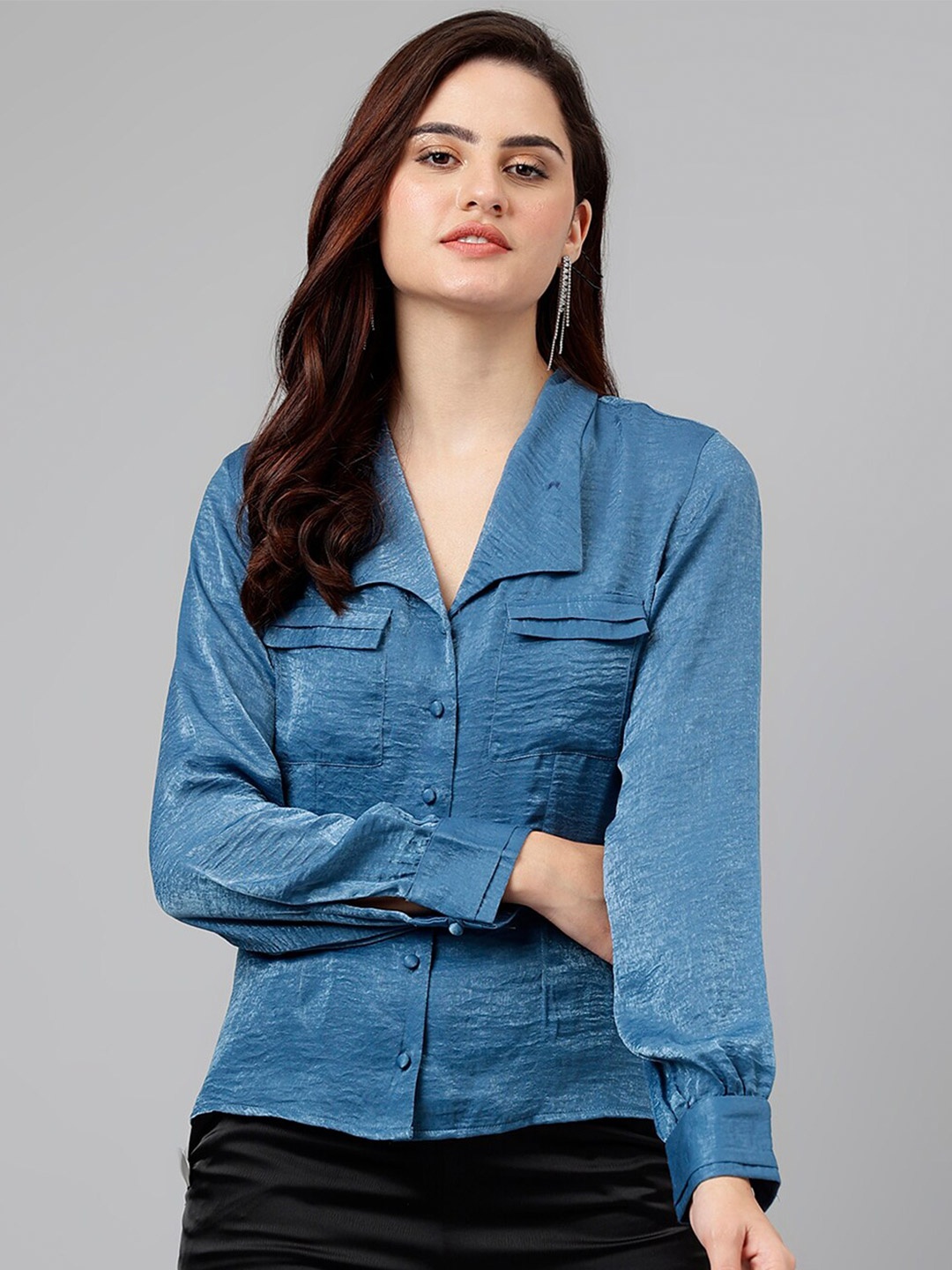 

Latin Quarters Long Cuffed Sleeves Shirt Style Top, Blue