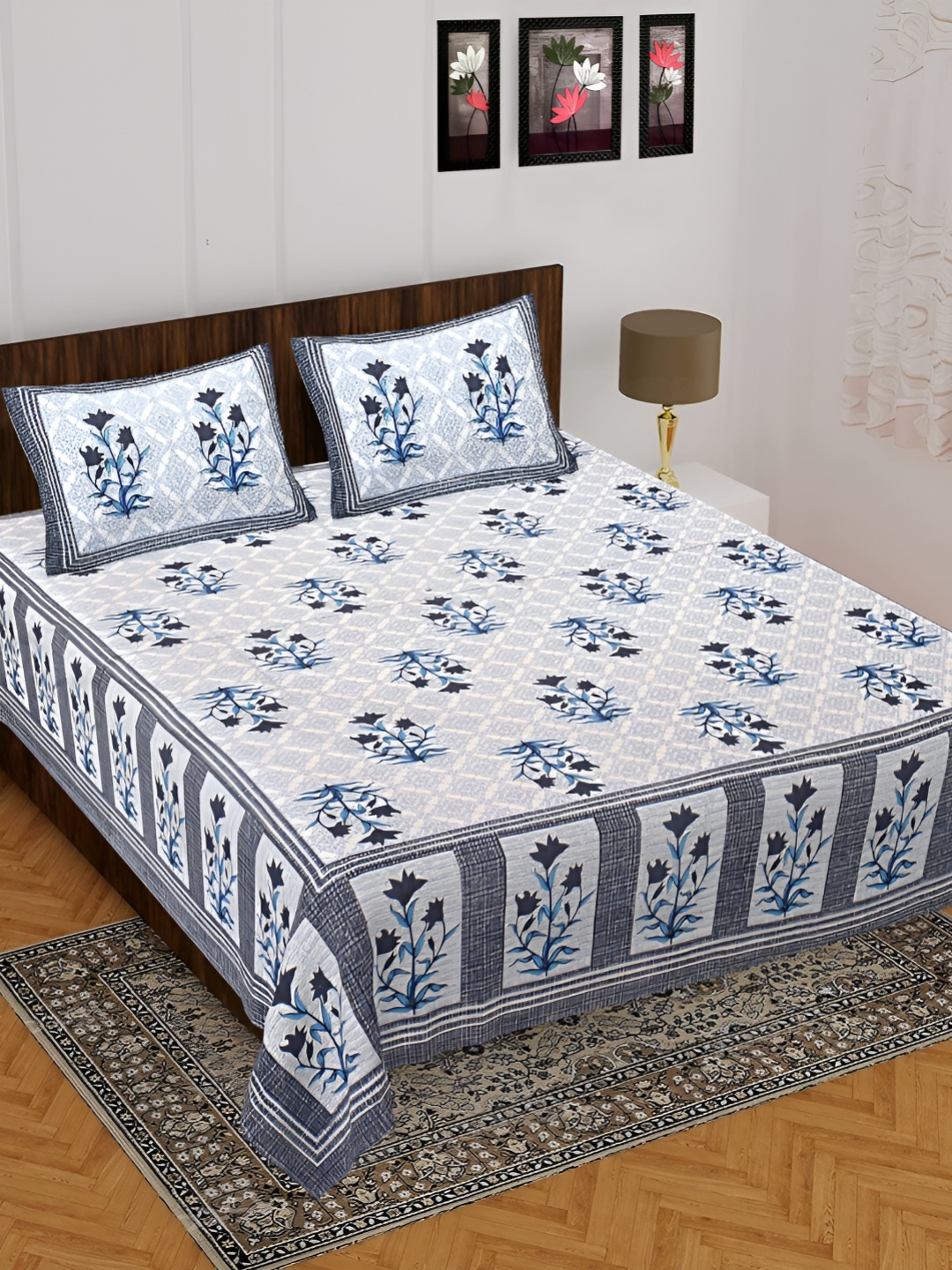 

UNIBLISS Blue & White Floral 144 TC Cotton Queen Bedsheet with 2 Pillow Covers