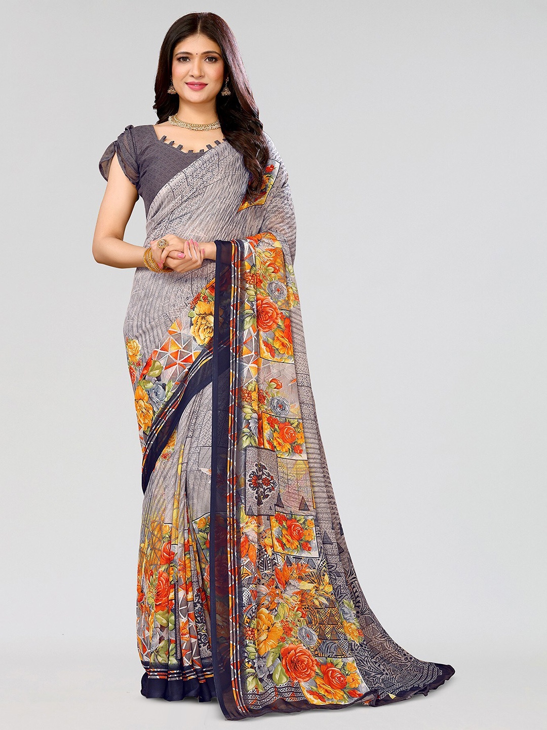 

Yashika Floral Printed Saree, Grey