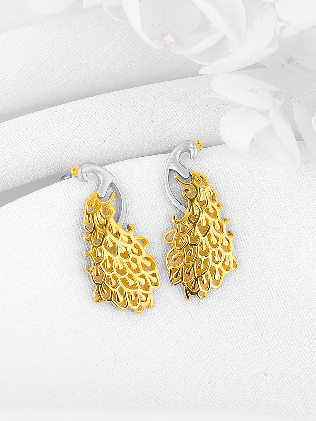 

GIVA Rhodium-Plated 925 Sterling Silver Contemporary Studs Earrings