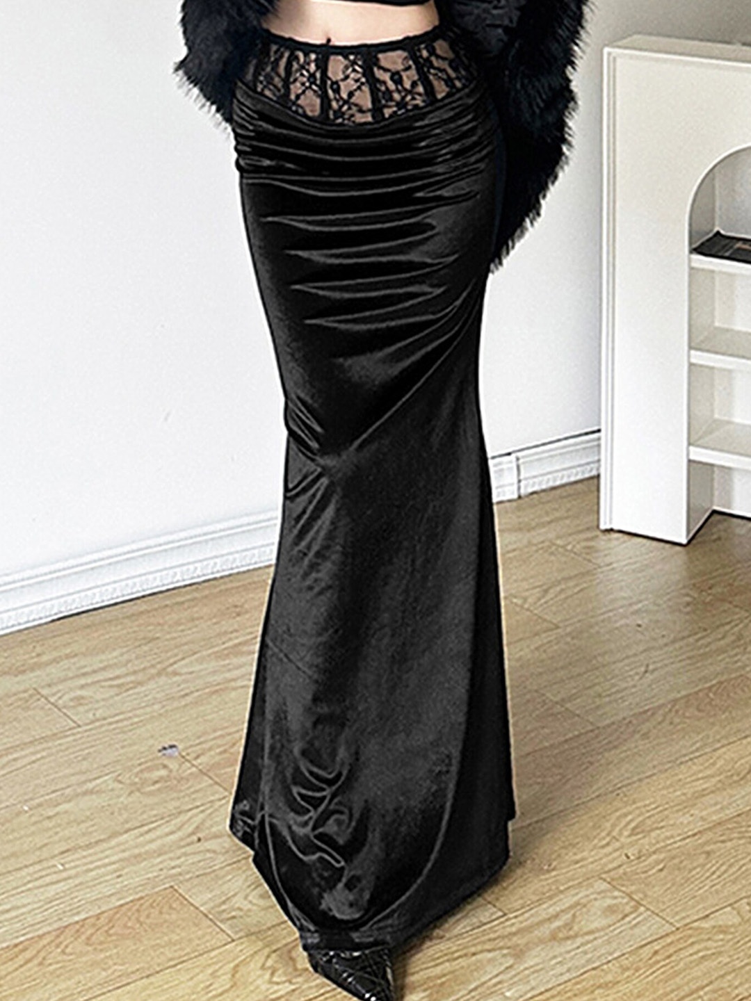 

LULU & SKY Lace Detail Maxi Fishtail Skirt, Black