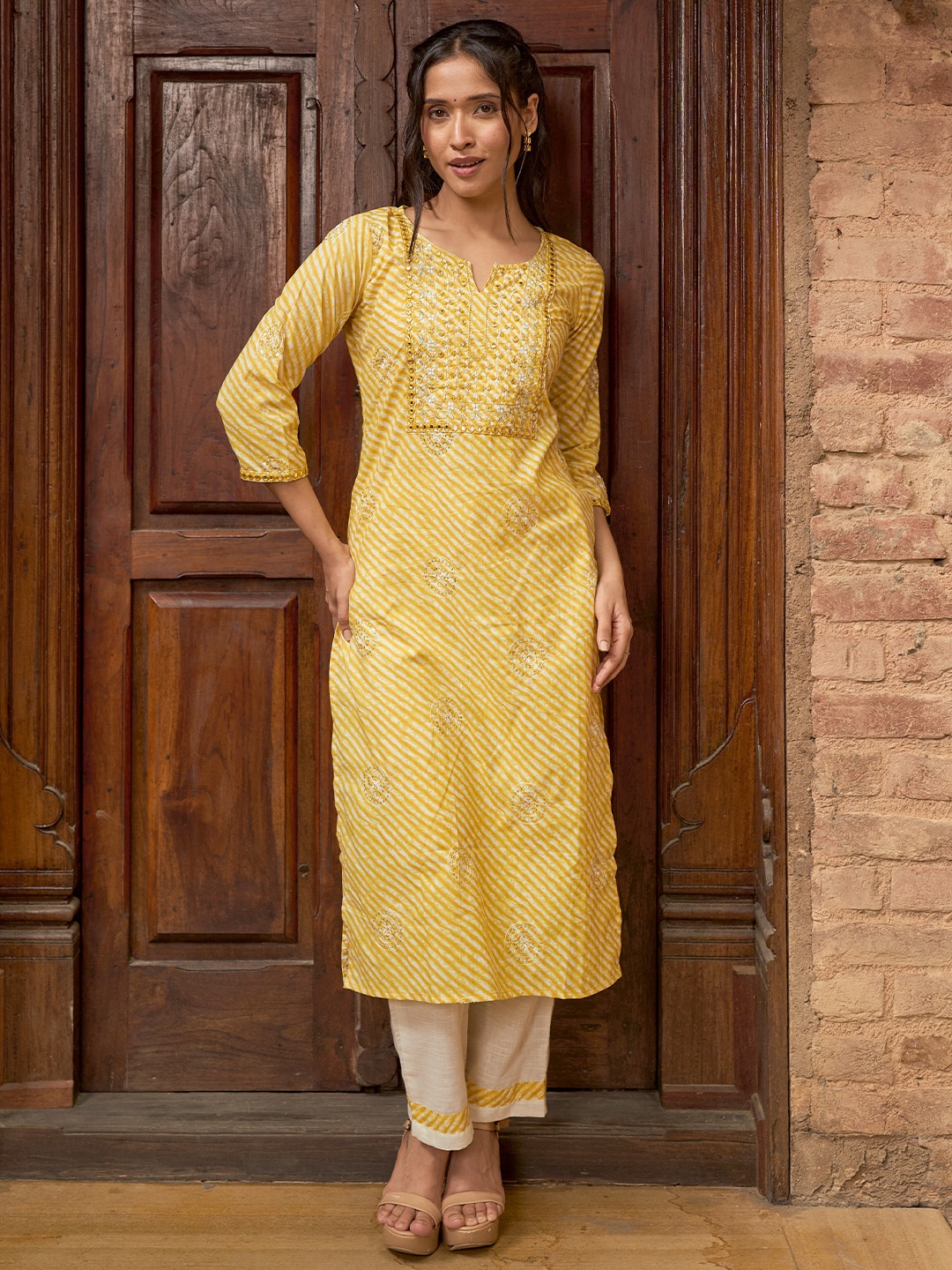 

Libas Leheriya Printed Round Neck Three-Quarter Sleeves Pure Cotton Kurta with Trousers, Yellow