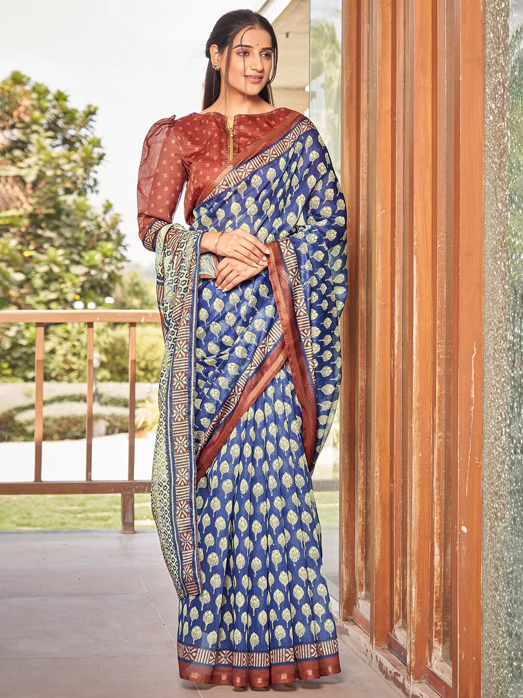 

Vishudh Kalamkari Printed Saree, Blue