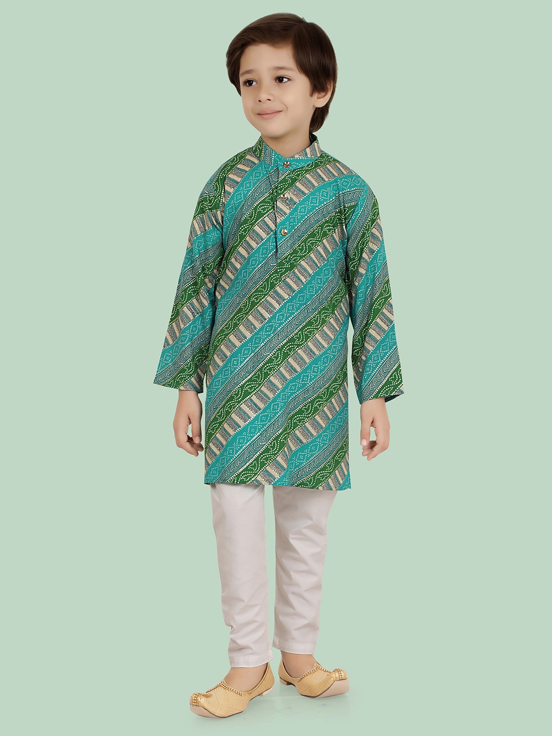 

Ethniks Boys Neu-Ron Cotton Bandhani Kurta-Pyjama Set, Green