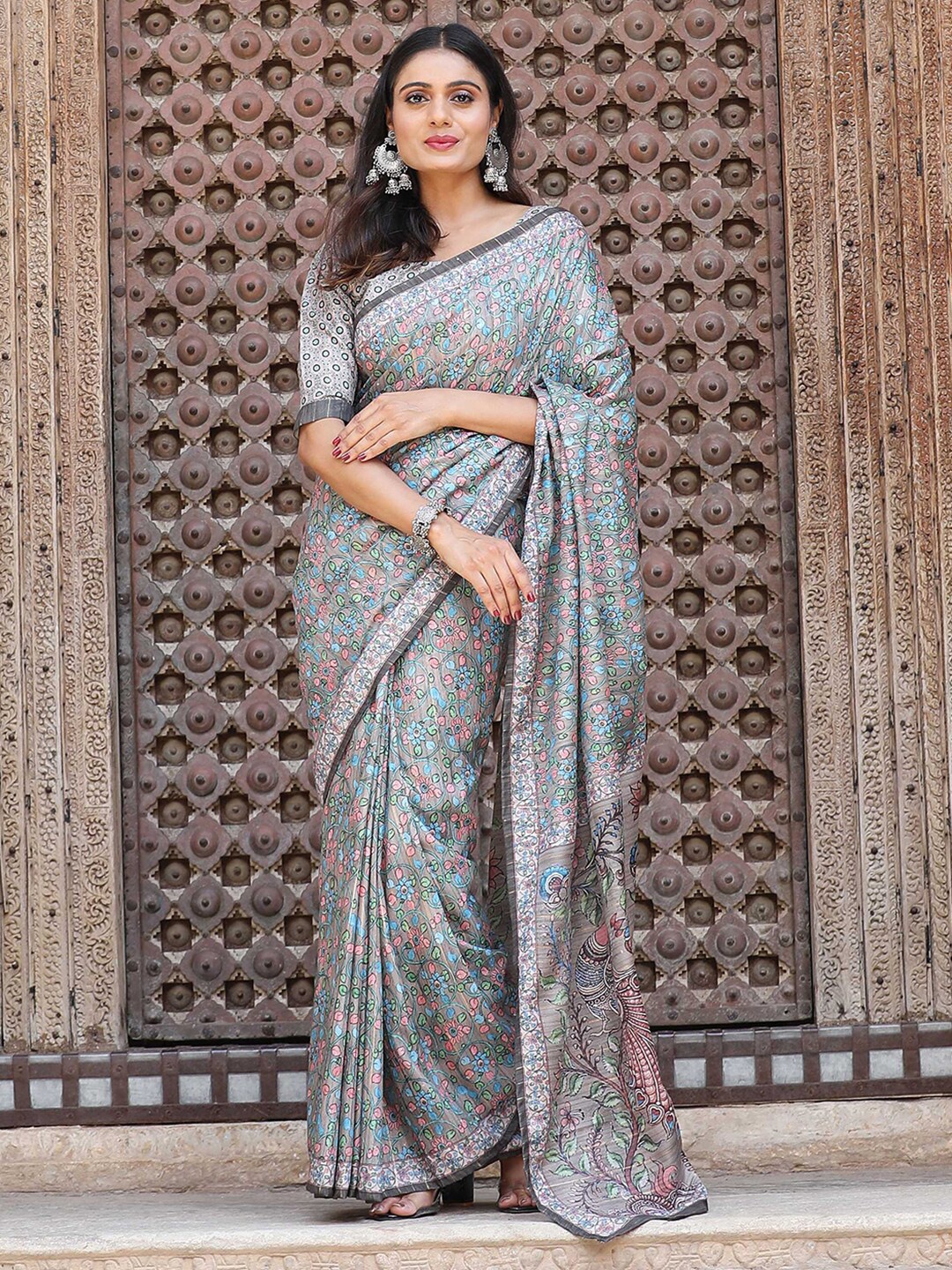 

Aanys Culture Floral Printed Banarasi Saree, Grey