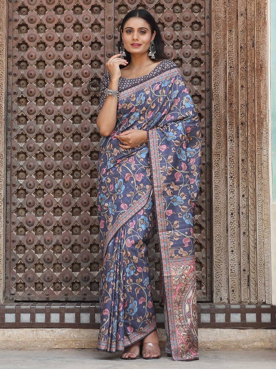 

Aanys Culture Floral Printed Saree, Blue