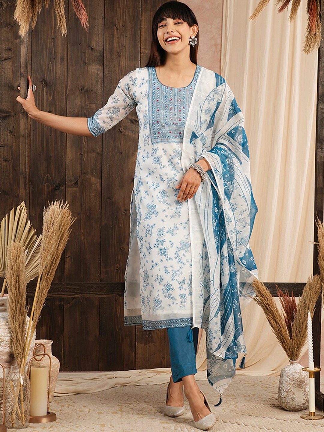 

ODETTE Floral Printed Thread Work Chanderi Silk Straight Kurta With Trousers & Dupatta, White