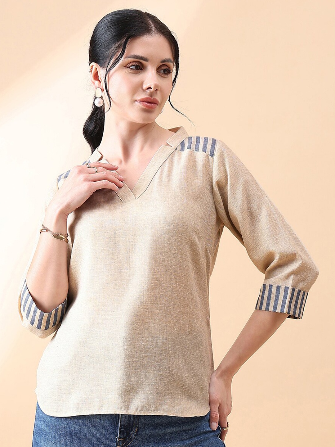 

PowerSutra Self Design V-Neck Linen Top, Beige