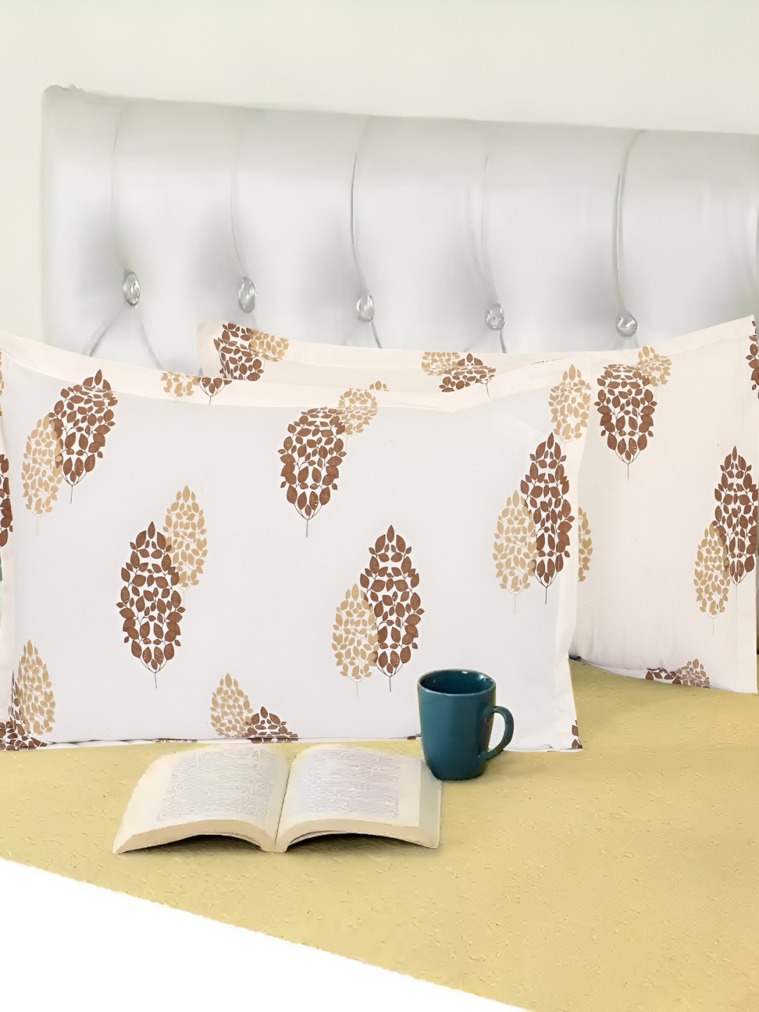 

MIYANBAZAZ Gold-Toned & White 2 Pieces Abstract Pure Cotton Rectangle Pillow Covers