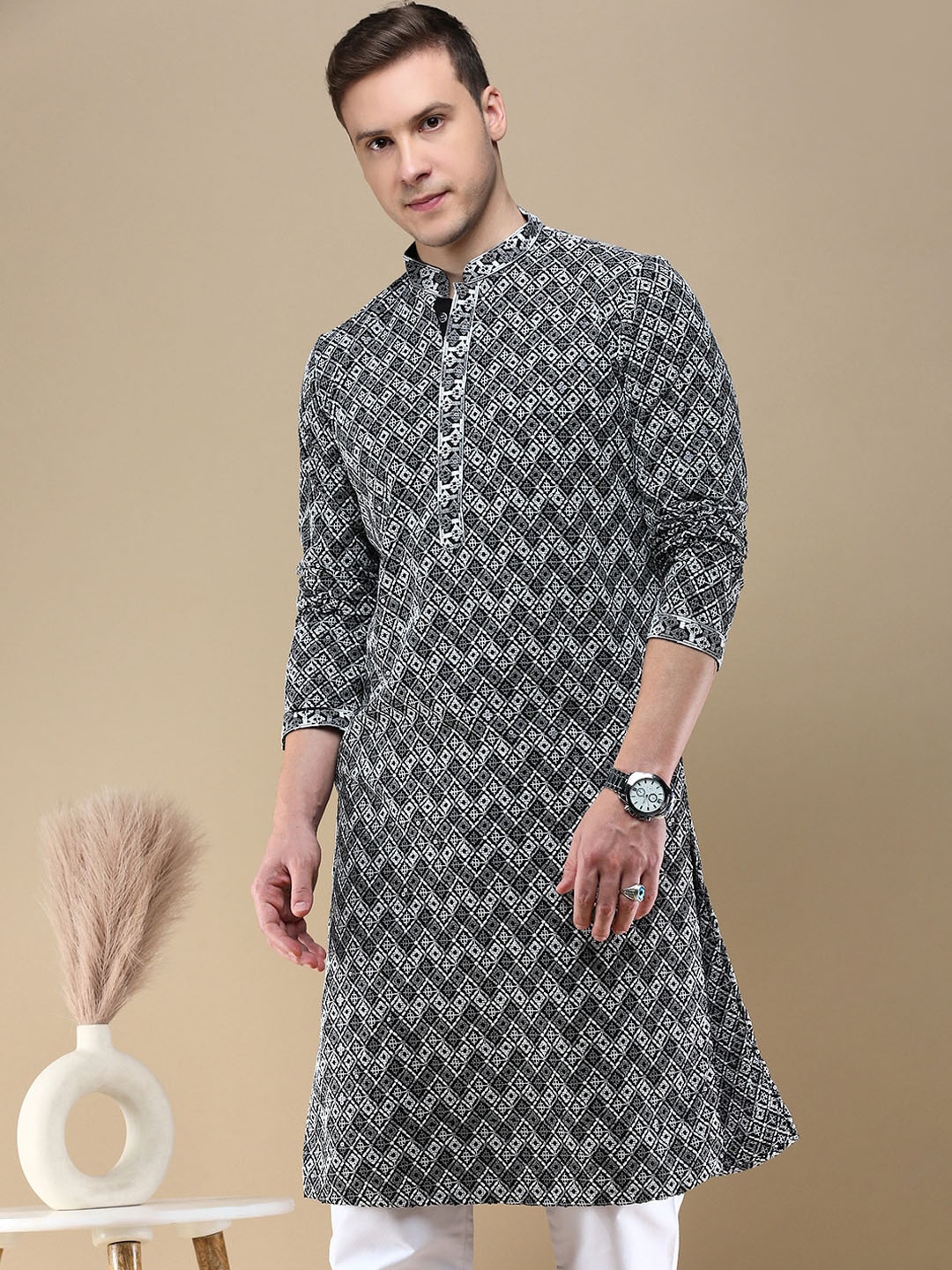 

Anouk Geometric Woven Design Cotton Kurta, Black