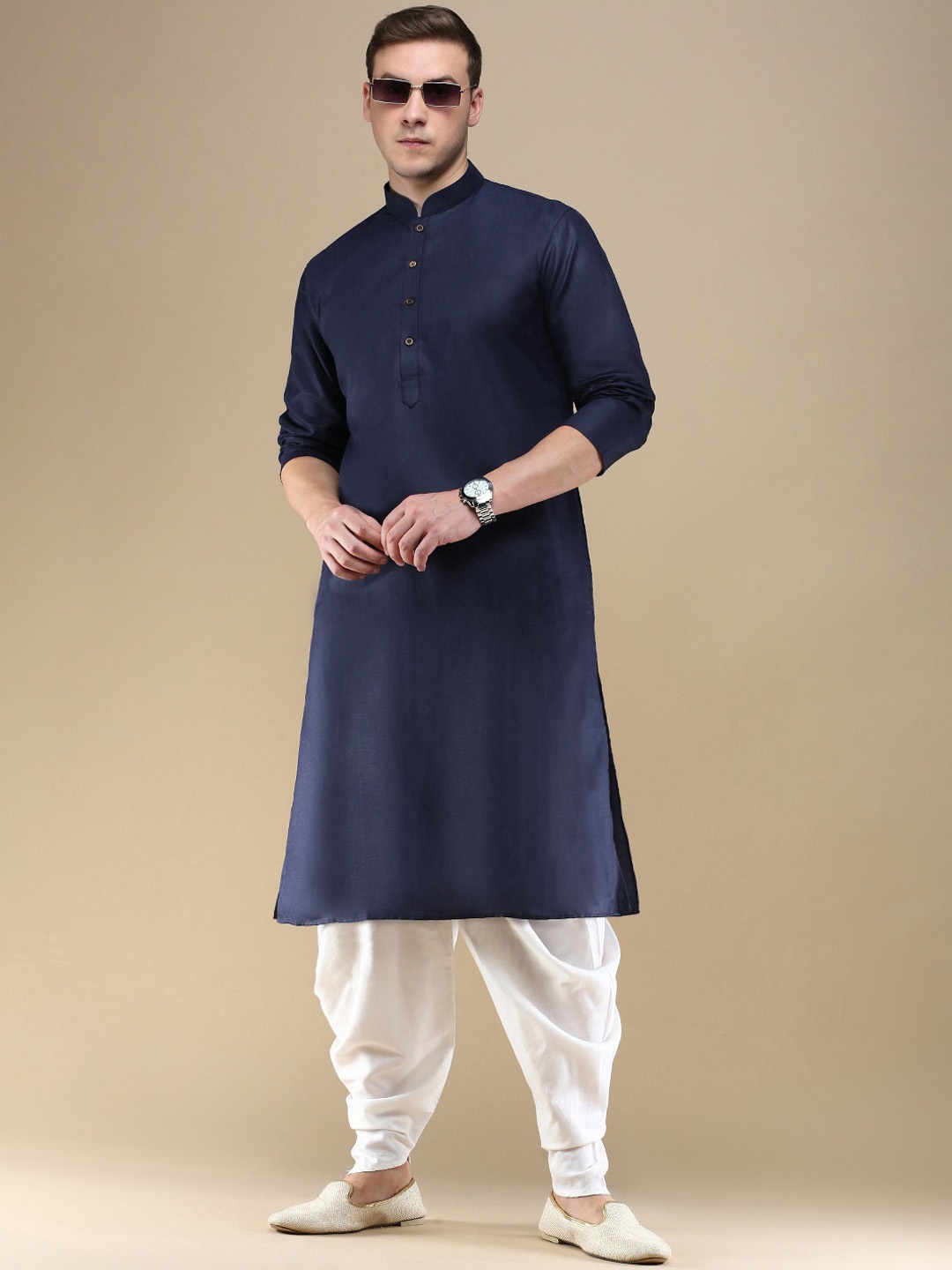 

Anouk Thread Work Cotton Straight Kurta, Blue