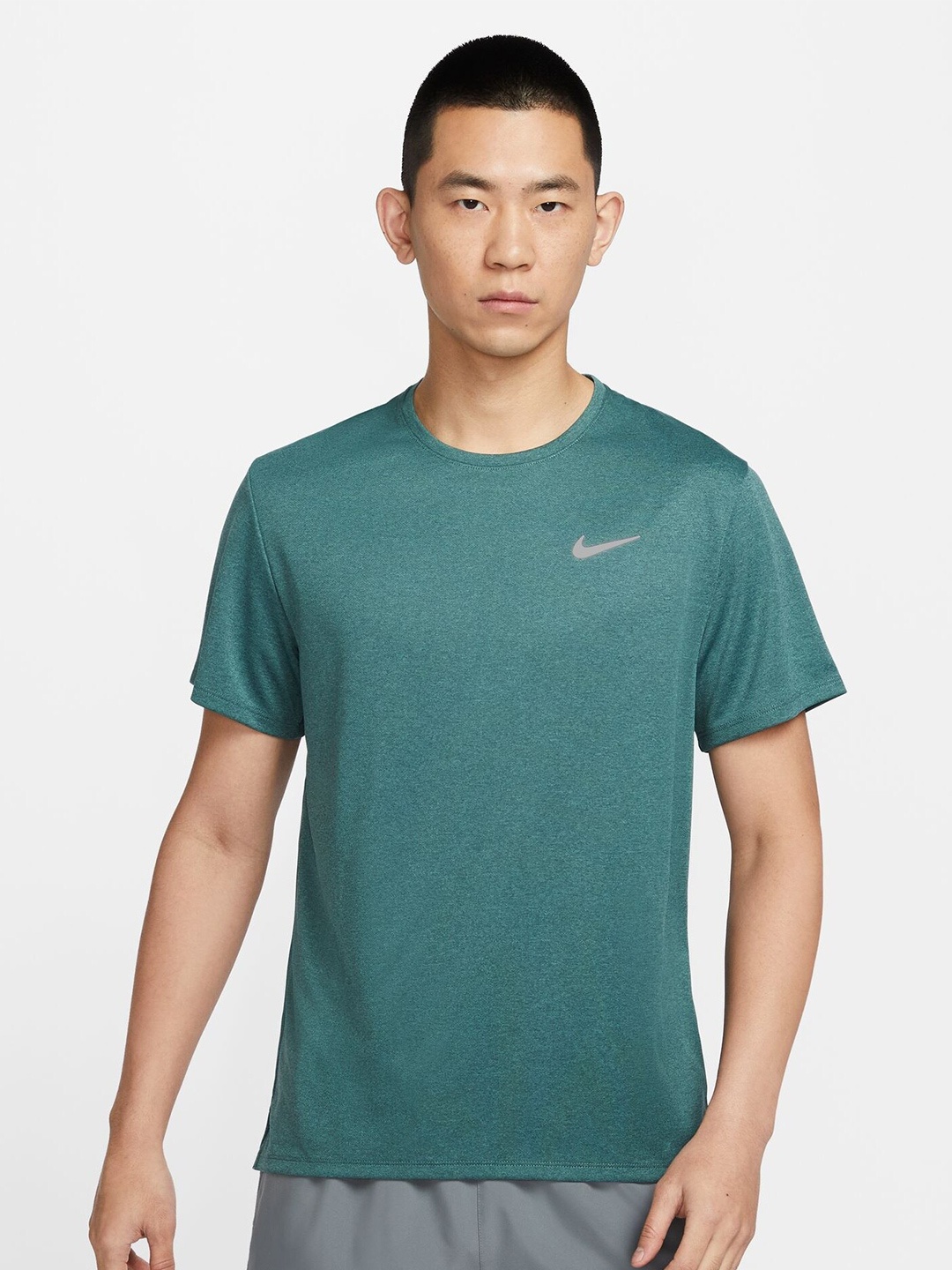 

Nike Dri-FIT UV Miler Men's Short-Sleeve Running Top, Green