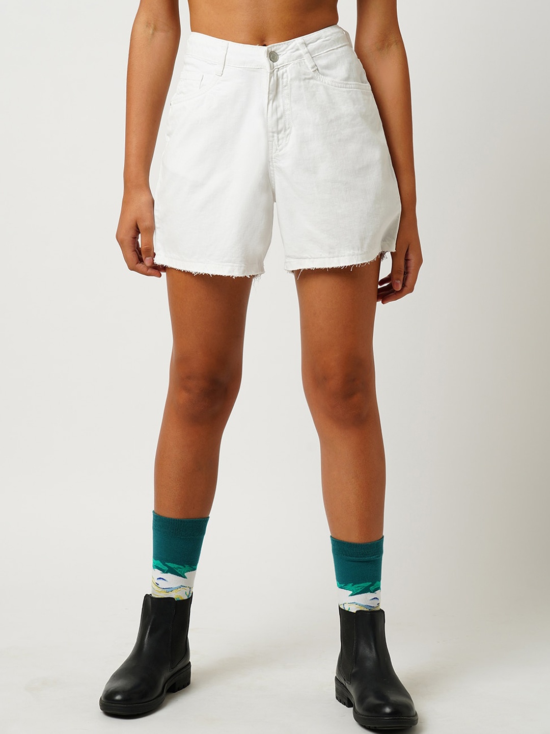 

Kraus Jeans Women Slim Fit High-Rise Cotton Shorts, White