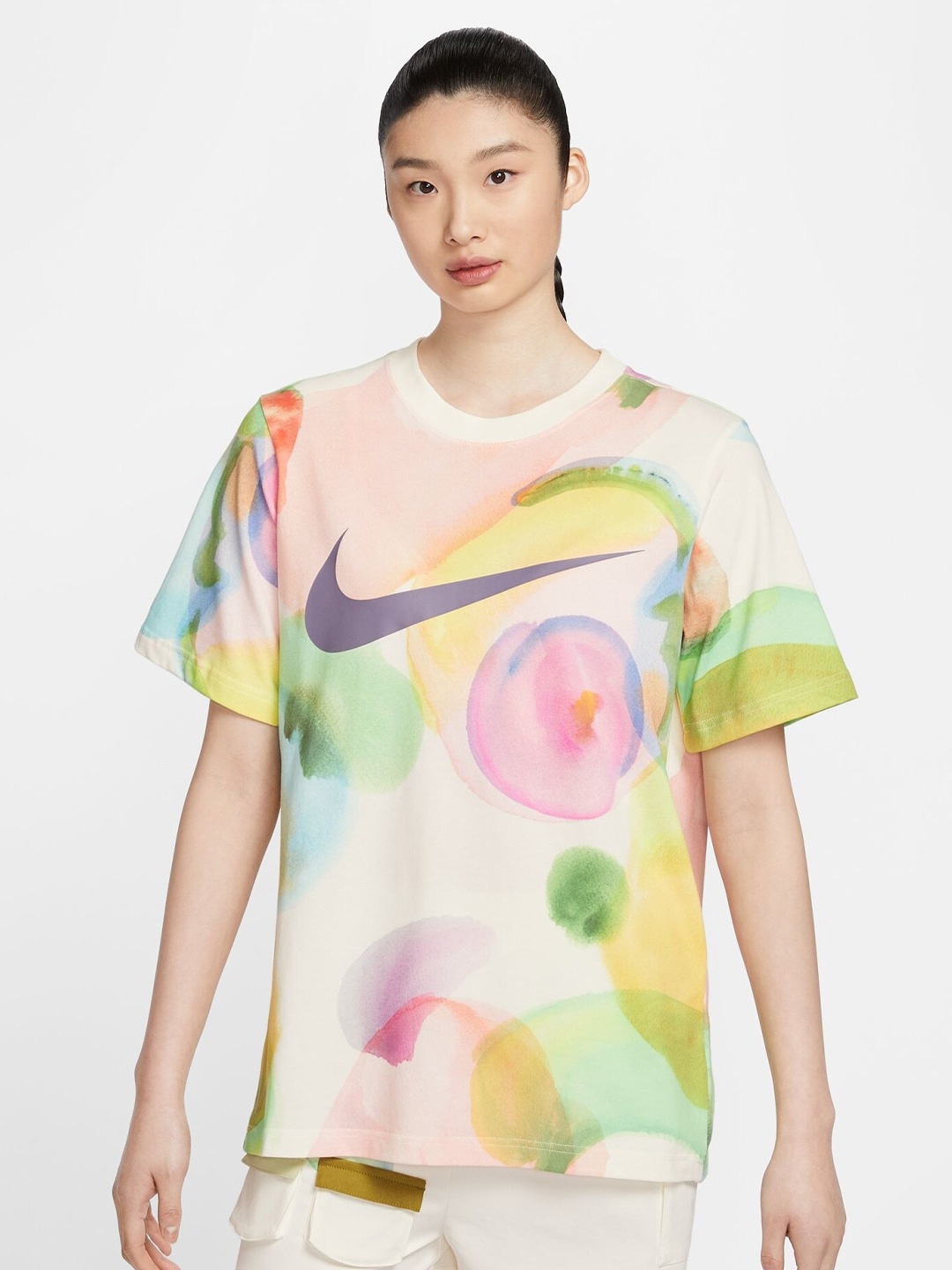 

Nike AS W NSW TEE ESSNTL AOP GCEL, White