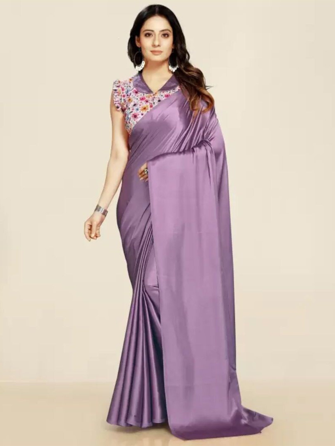 

Aruna Sarees Satin Saree, Purple