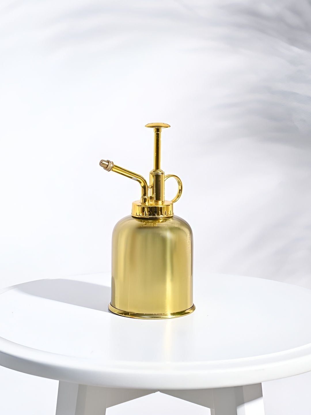 

UGAOO Gold-Toned Stainless Steel Watering Can