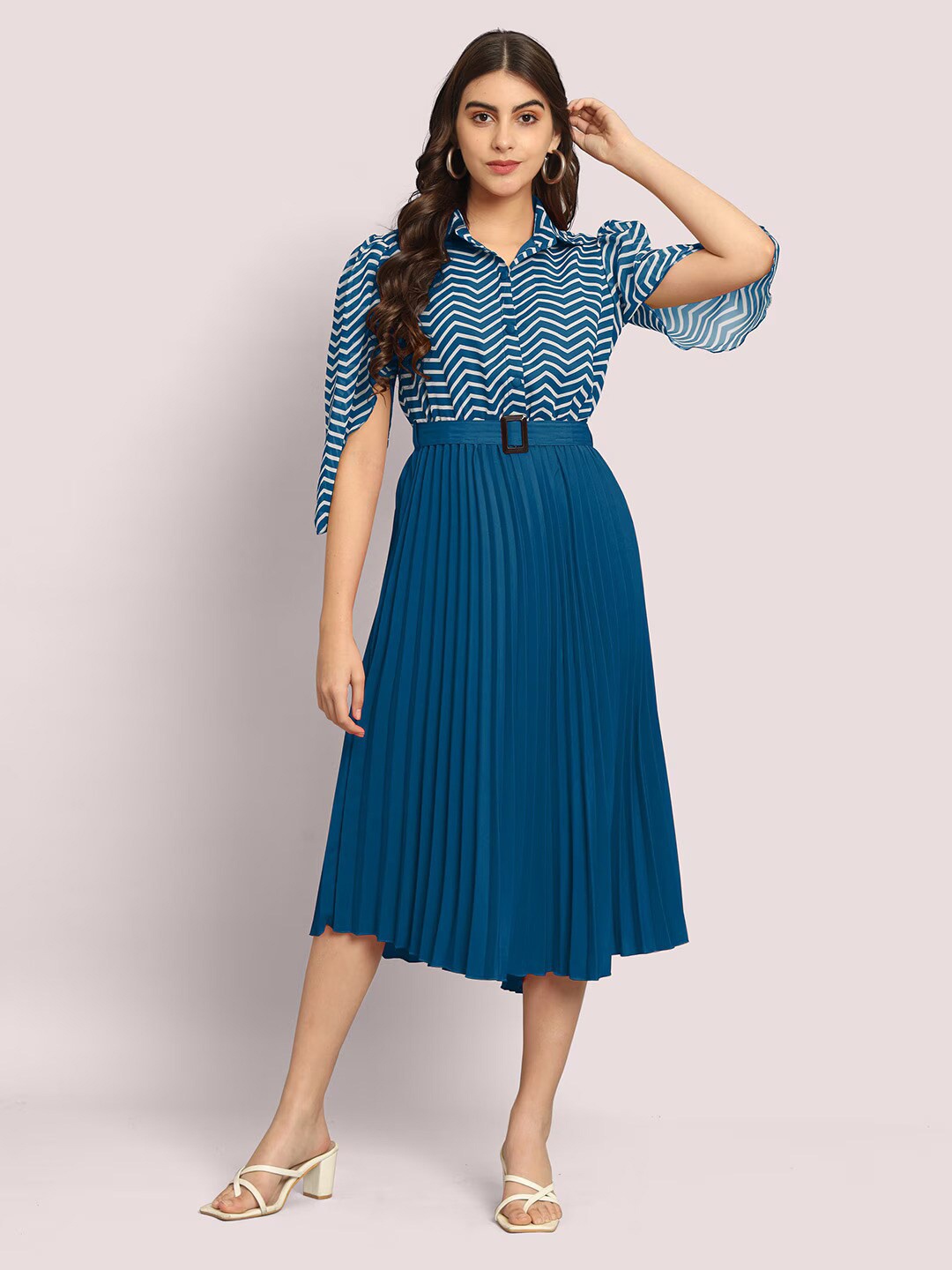 

Femvy Geometric Print Shirt Collar Crepe Shirt Midi Dress With Belt, Blue