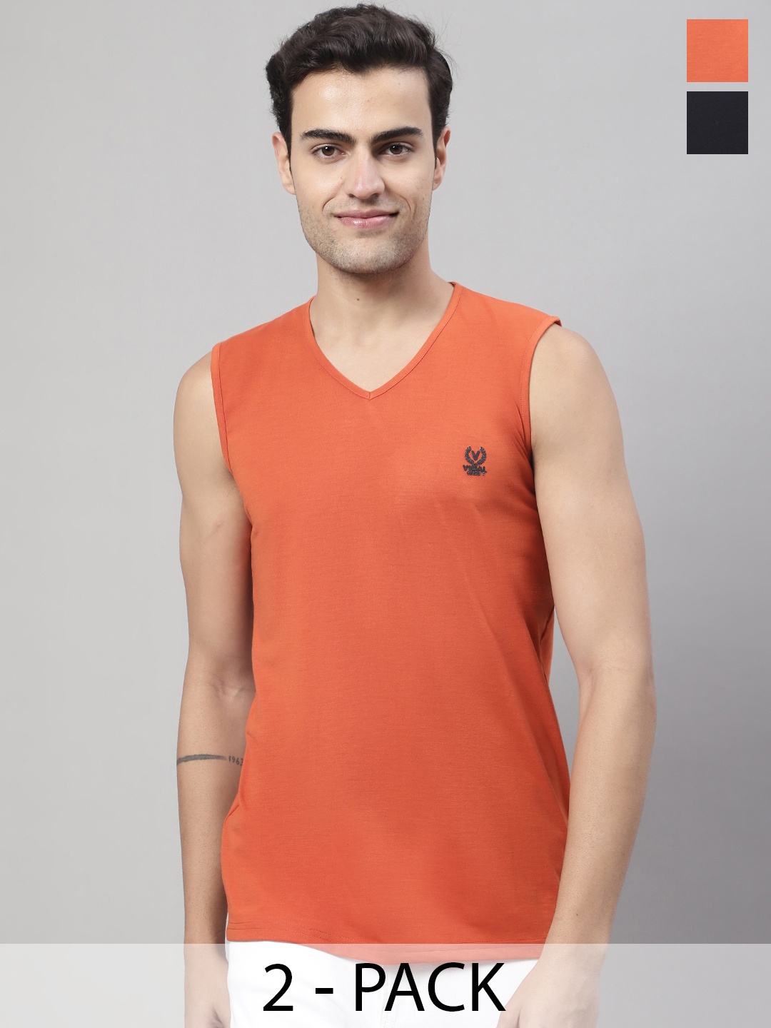 

VIMAL JONNEY Pack Of 2 Cotton Gym Vests V_SL_BLK_RST._02, Beige