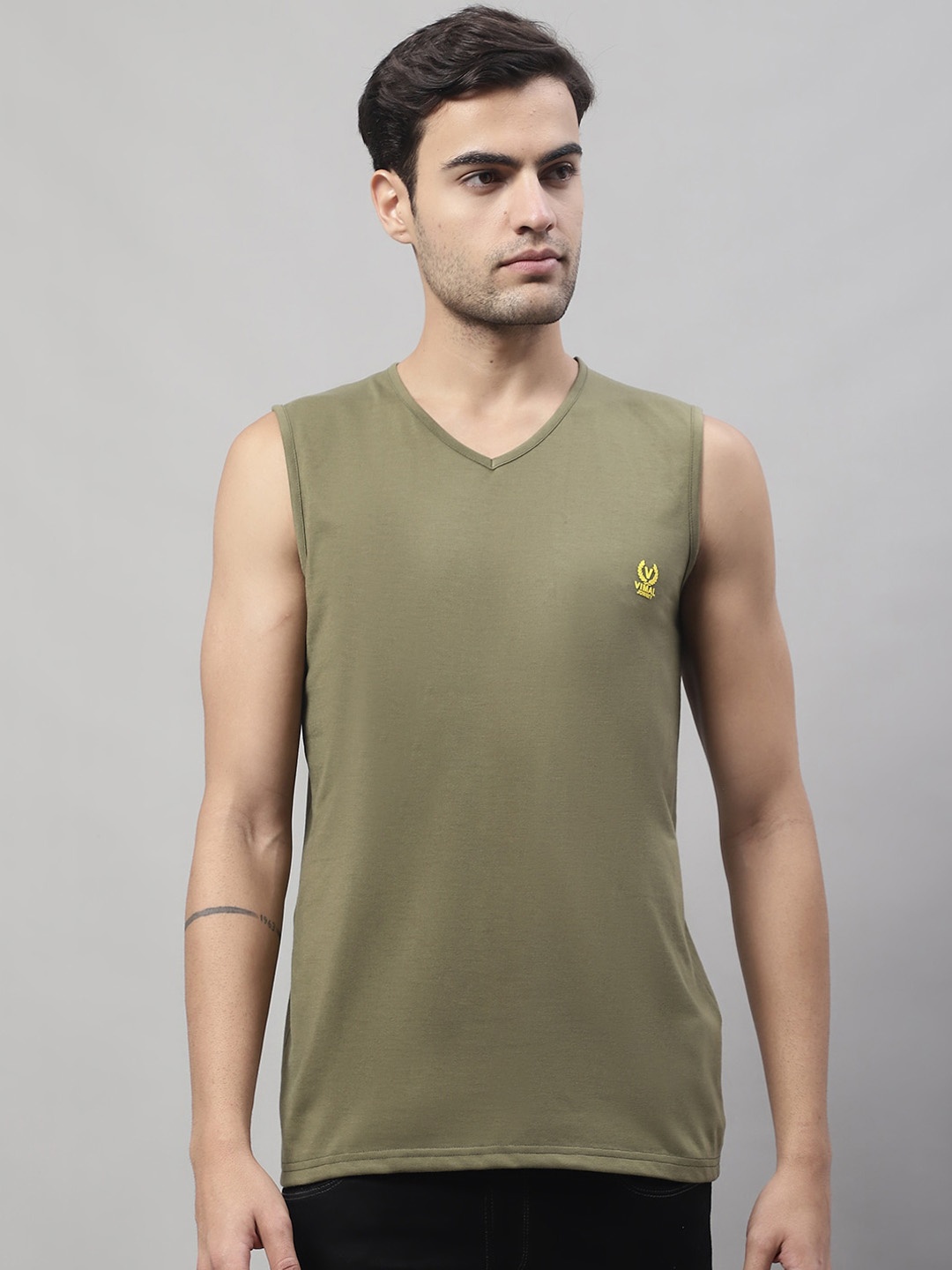 

VIMAL JONNEY Pure Cotton Gym Vest V_SL_OLIVE._01