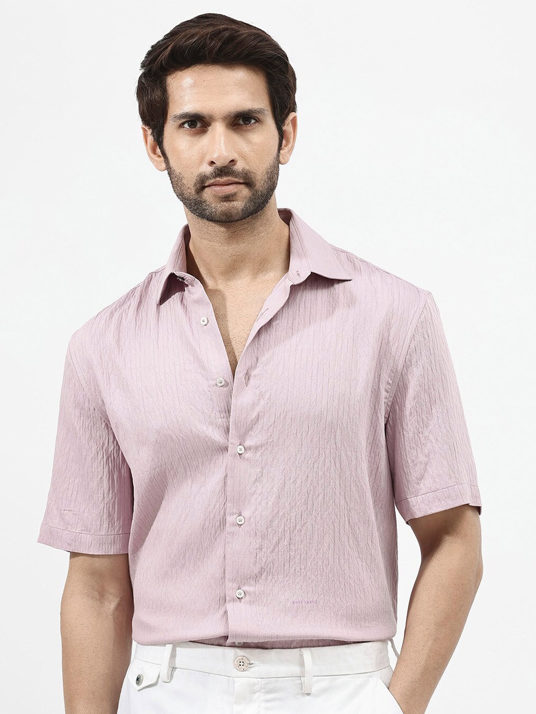 

RARE RABBIT Men Zion Boxy Opaque Striped Shirt, Pink
