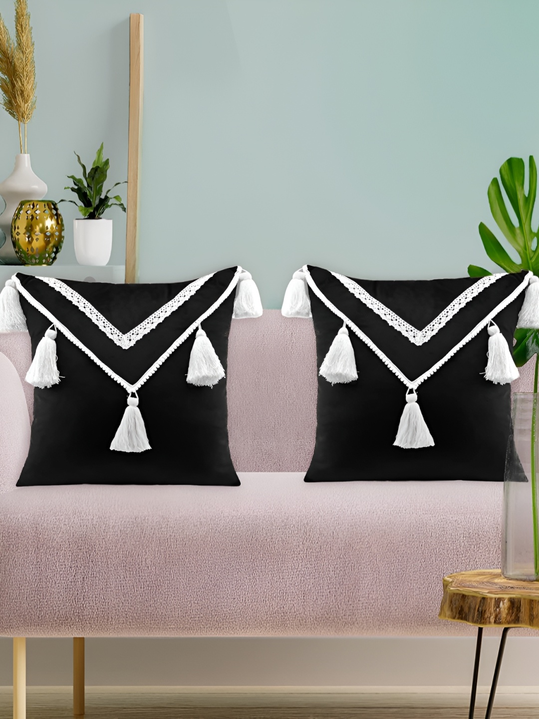 

BIRD WING Black & White 2 Pieces Self Design Tasselled Velvet Square Cushion Covers