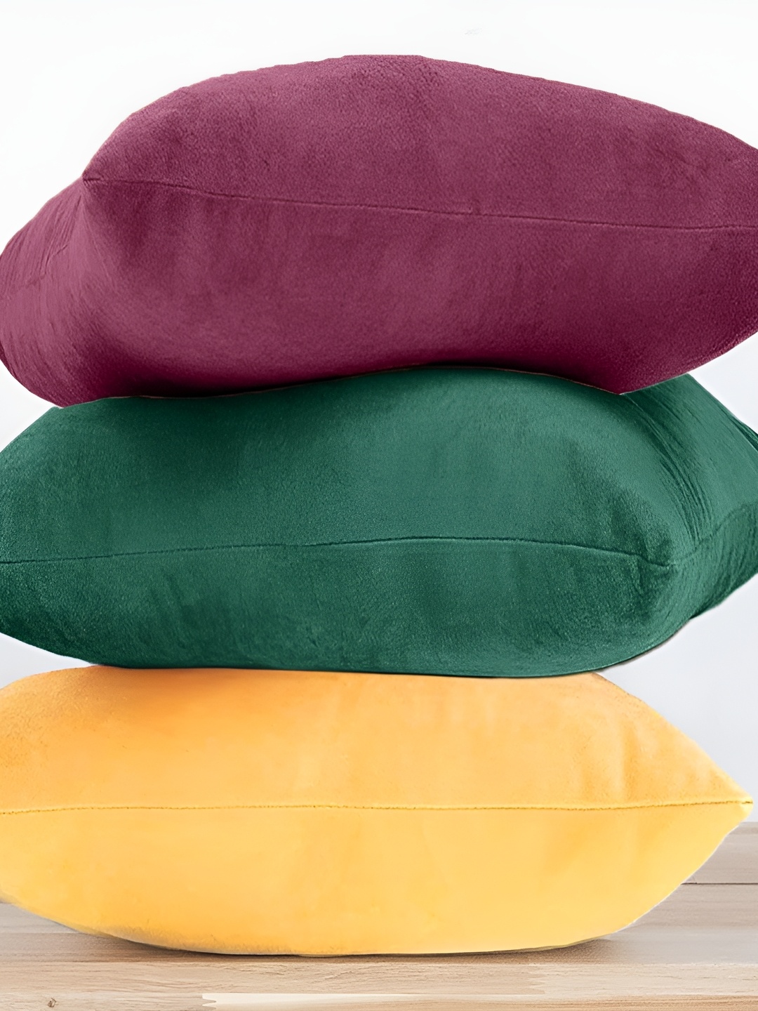

BIRD WING Green & Yellow 3 Pieces Velvet Square Cushion Covers, Maroon