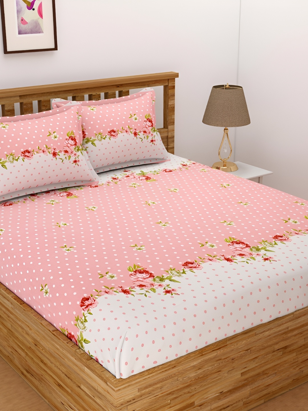 

RIDHAAN Pink & White Floral Microfiber 210 TC King Bedsheet with 2 Pillow Covers