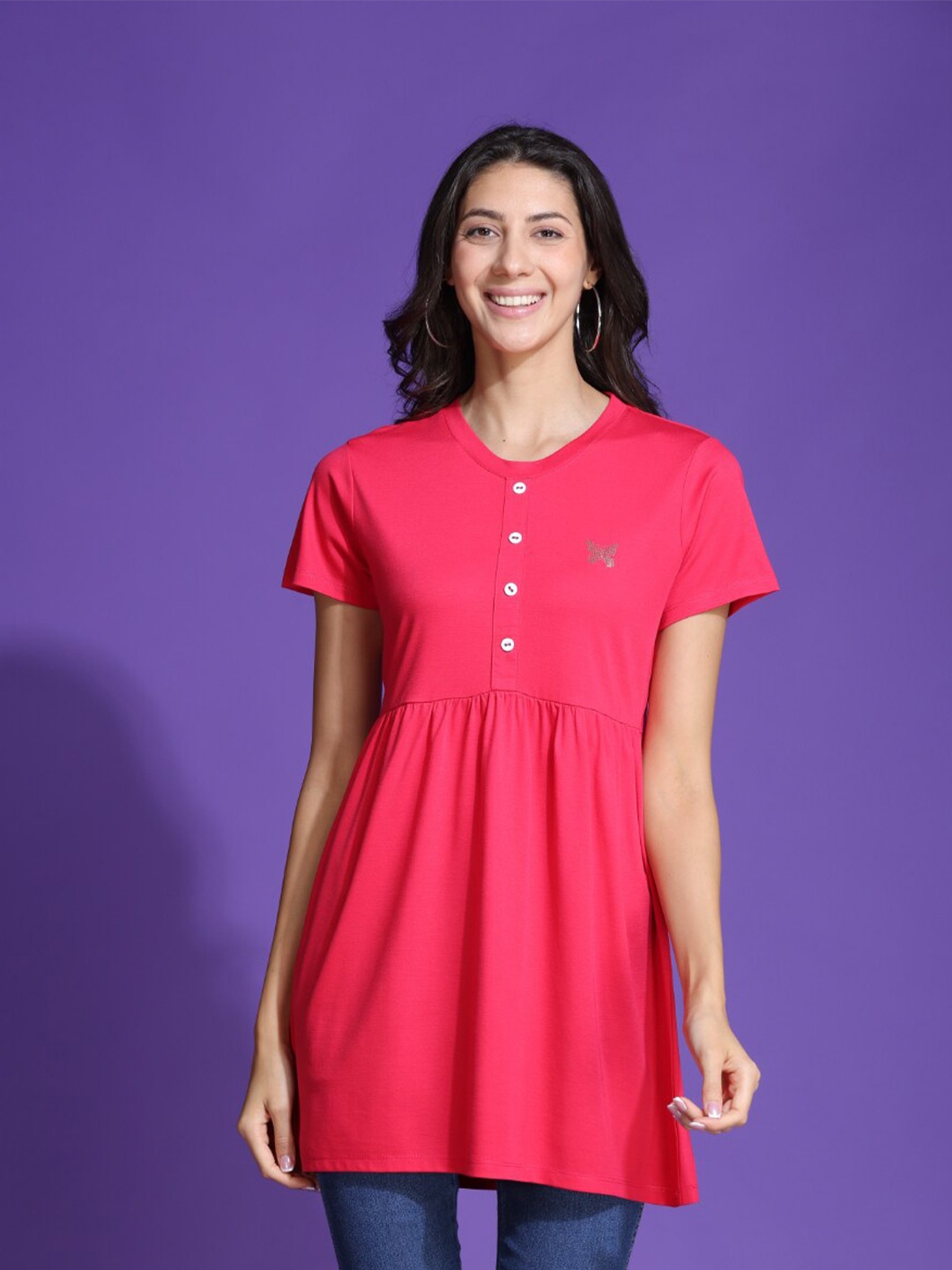 

TITTLI Round Neck Longline A-Line Top, Red