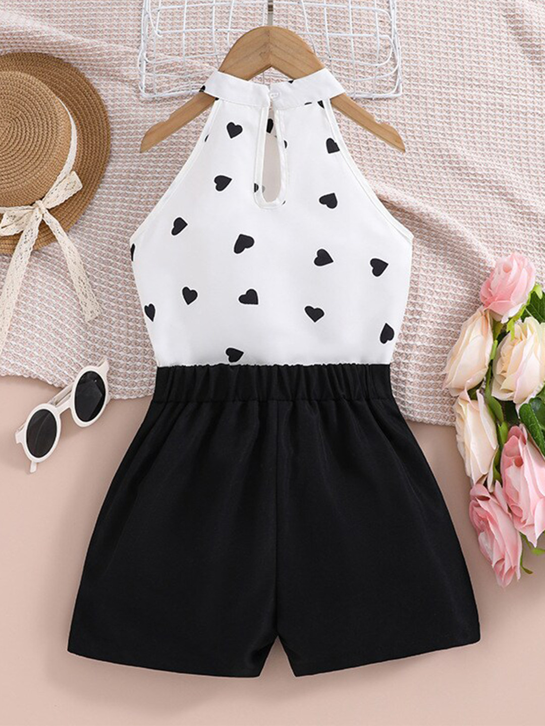 

StyleCast x Revolte Girls White Conversational Printed Top with Shorts, Black