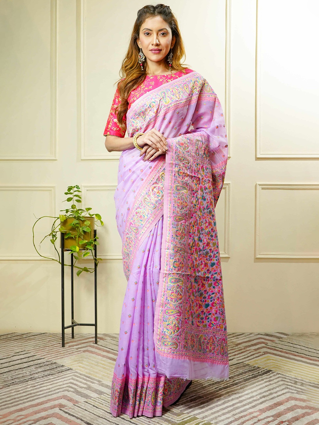 

BEATITUDE Kalamkari Printed Saree, Lavender