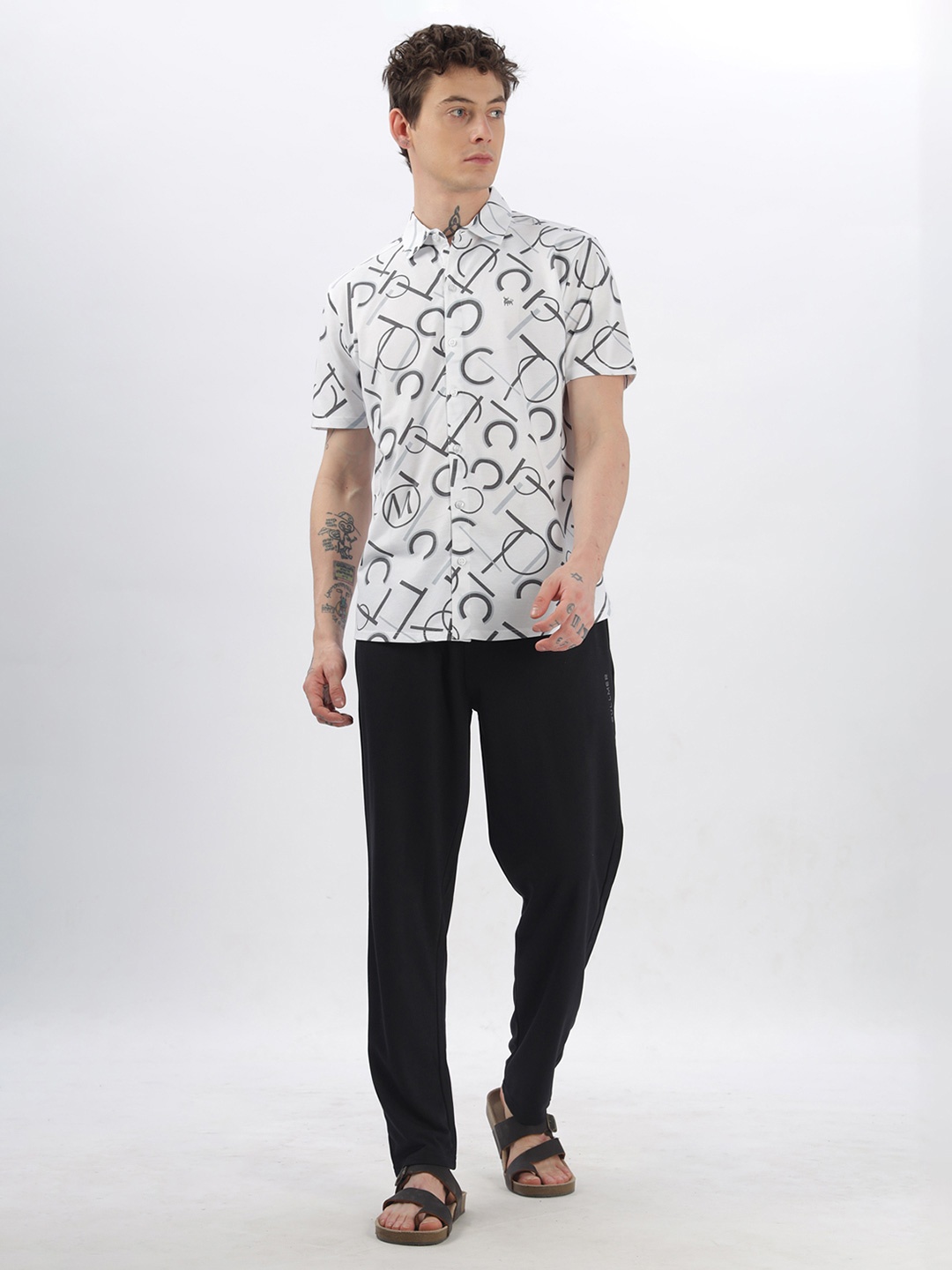 

BULLMER Printed Shirt Collar Shirt & Trouser, White