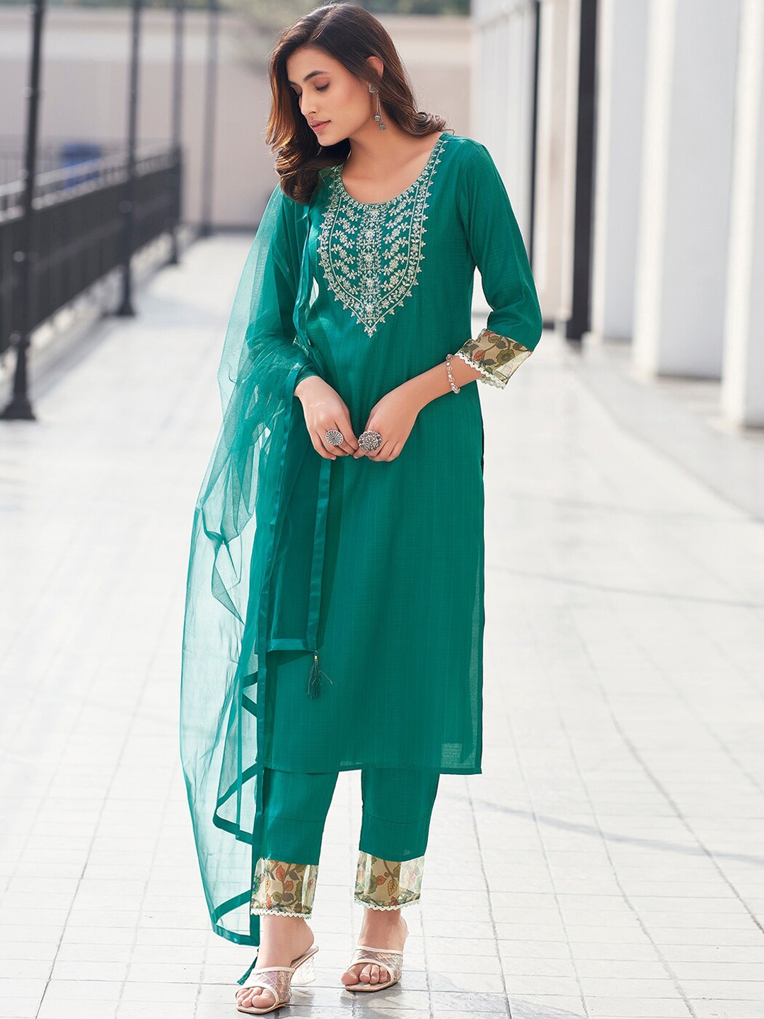 

SKYLEE Teal Green Embroidered Regular Sequinned Kurta with Trousers & Dupatta