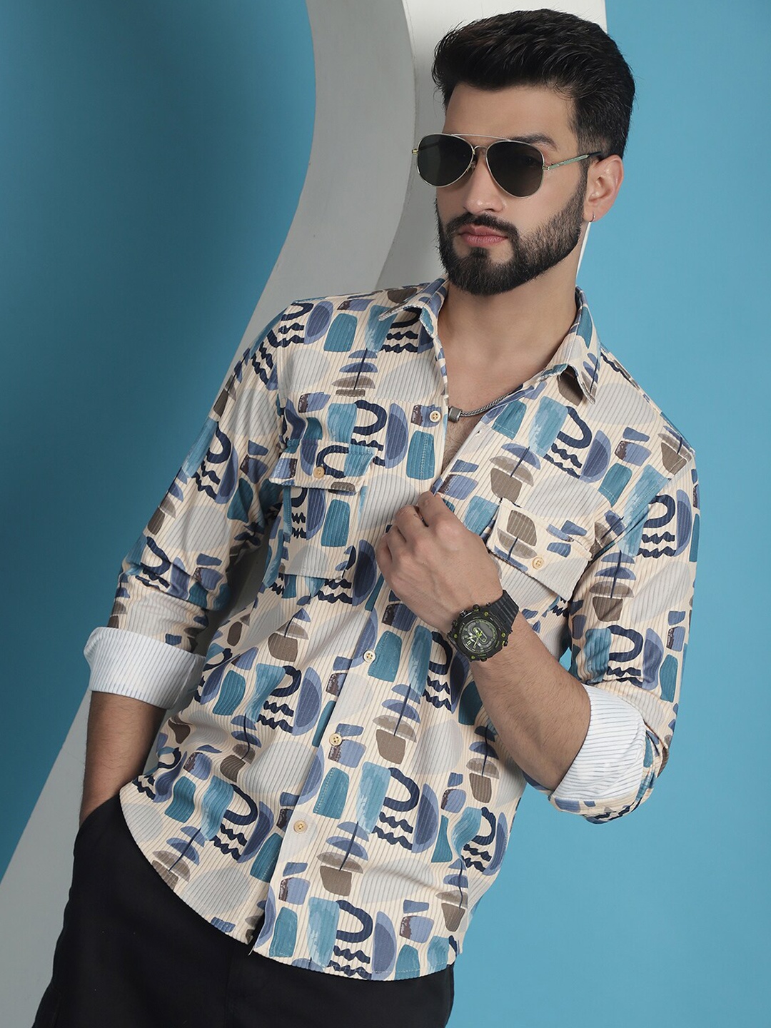 

Indian Needle Classic Abstract Printed Opaque Cotton Casual Shirt, Beige