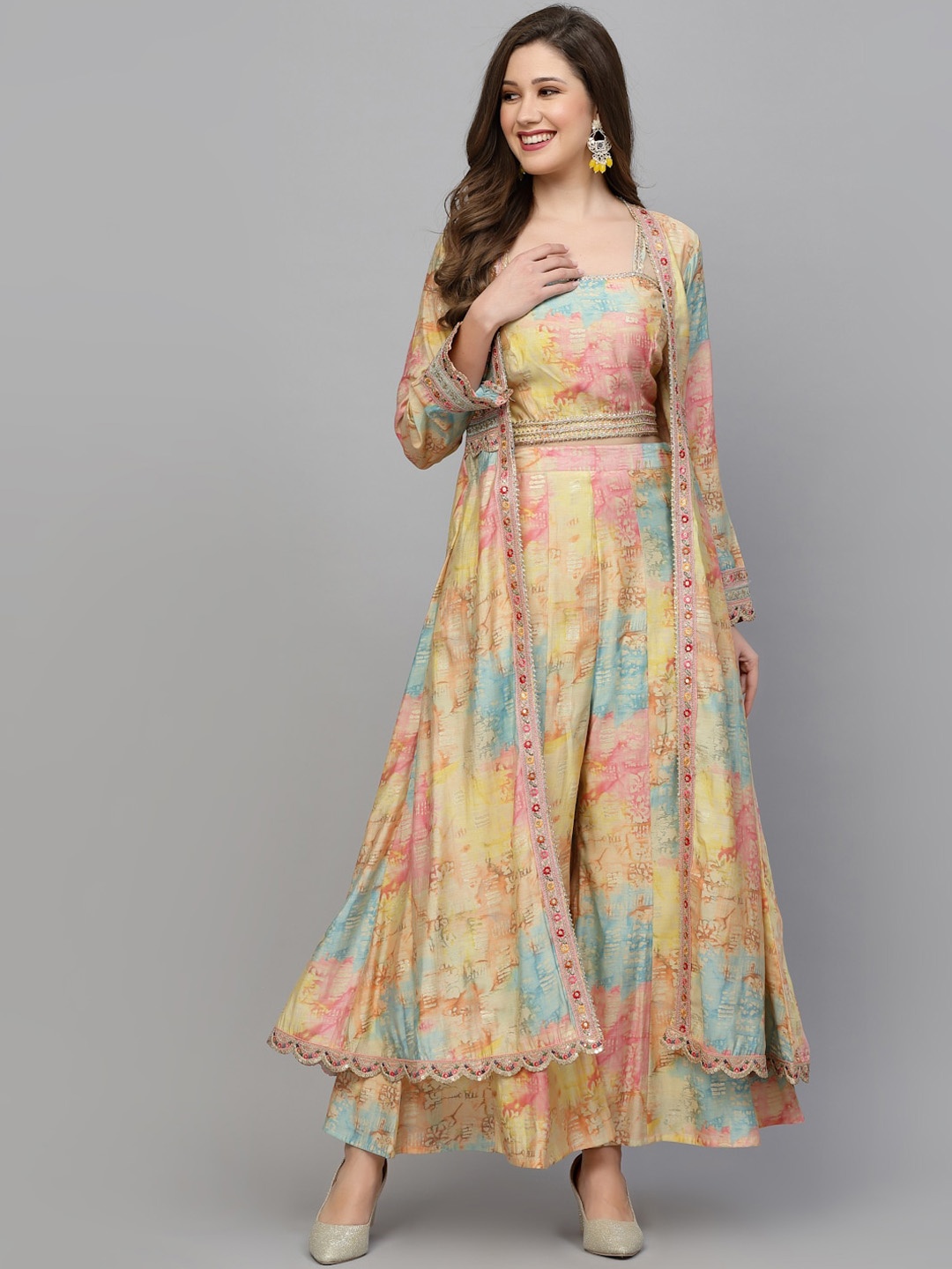 

Get Glamr Abstract Printed Sequined Crop Top With Shrug & Palazzo, Yellow