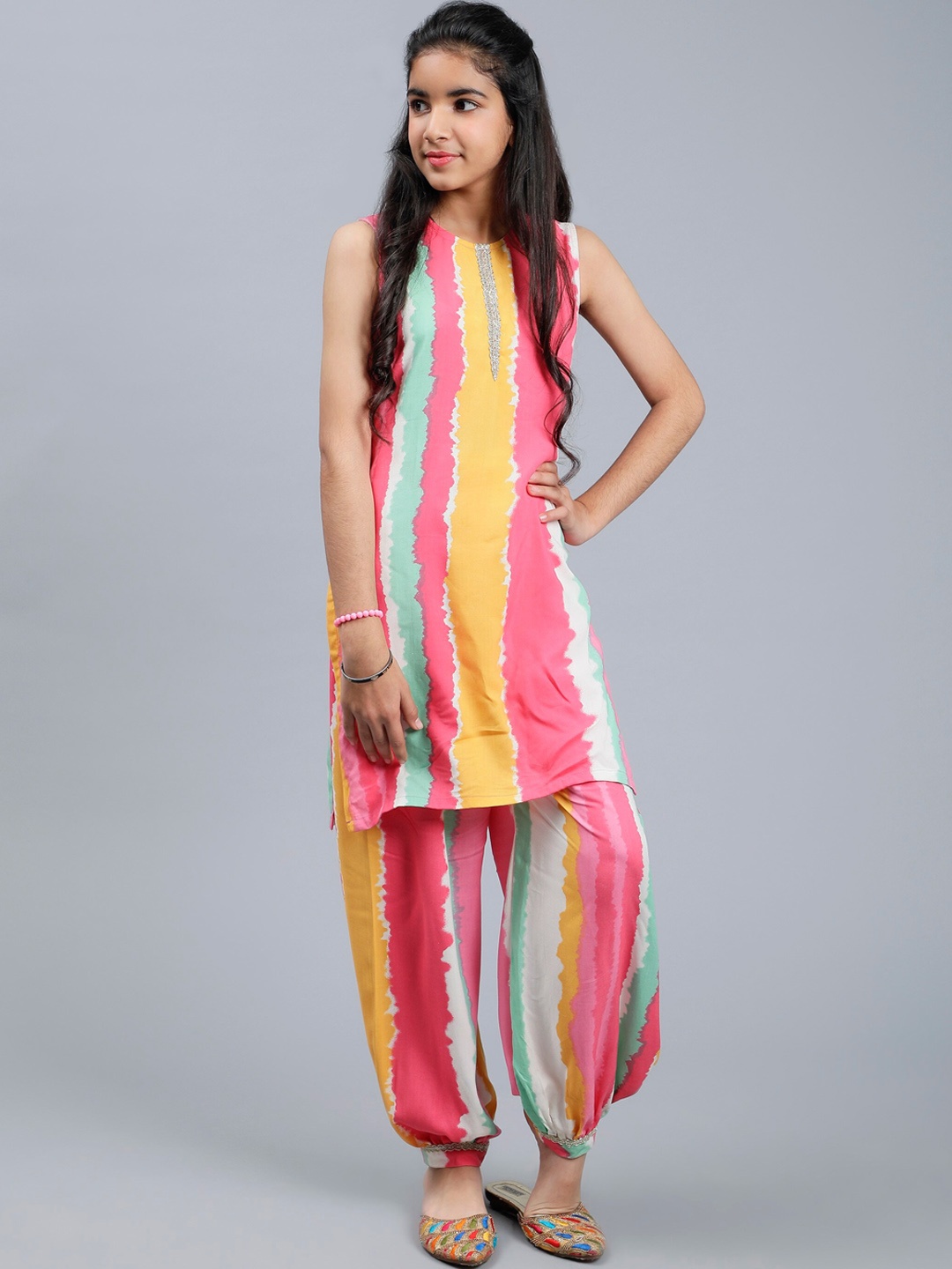 

Unique Designers Girls Printed Regular Gotta Patti Kurta with Salwar, Pink