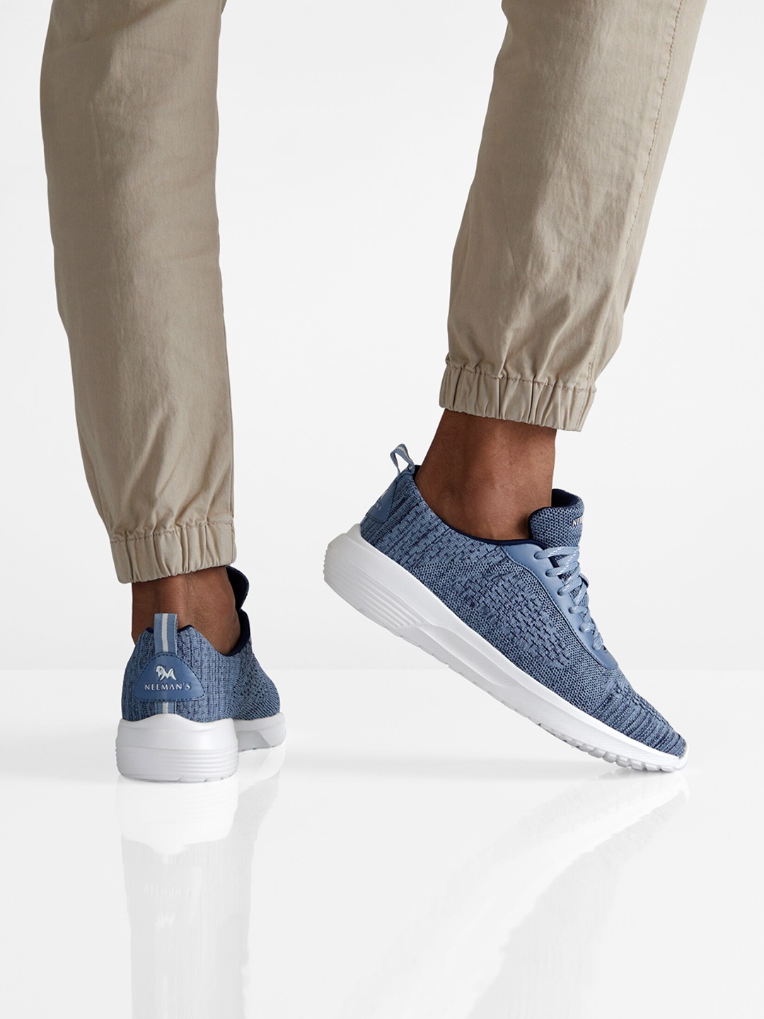 

NEEMANS Men Textured Round Toe Lace Up Mesh Sneakers, Blue