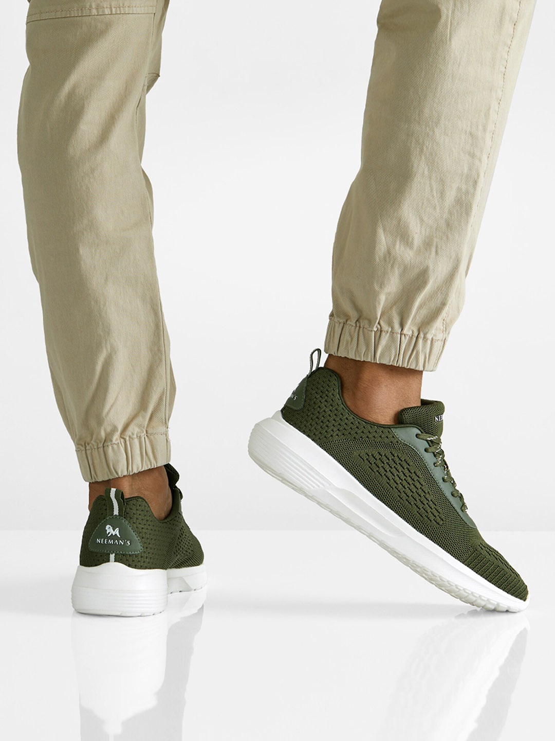 

NEEMANS Men Textured Round Toe Lace Up Mesh Sneakers, Olive