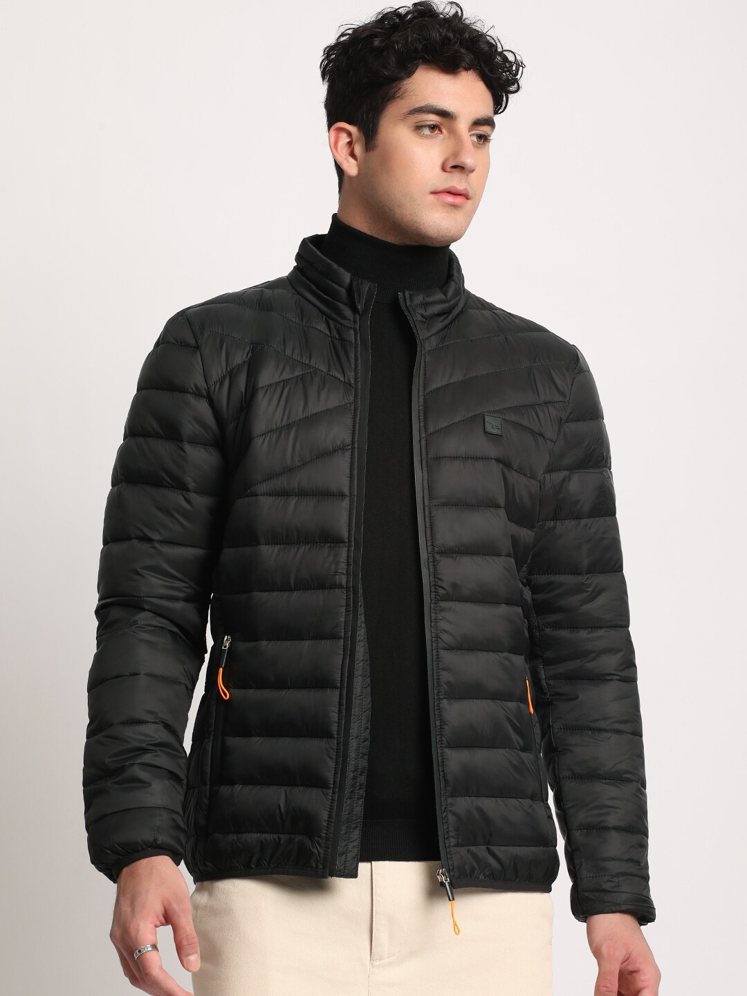 

THE BEAR HOUSE Lightweight Puffer Jacket, Black
