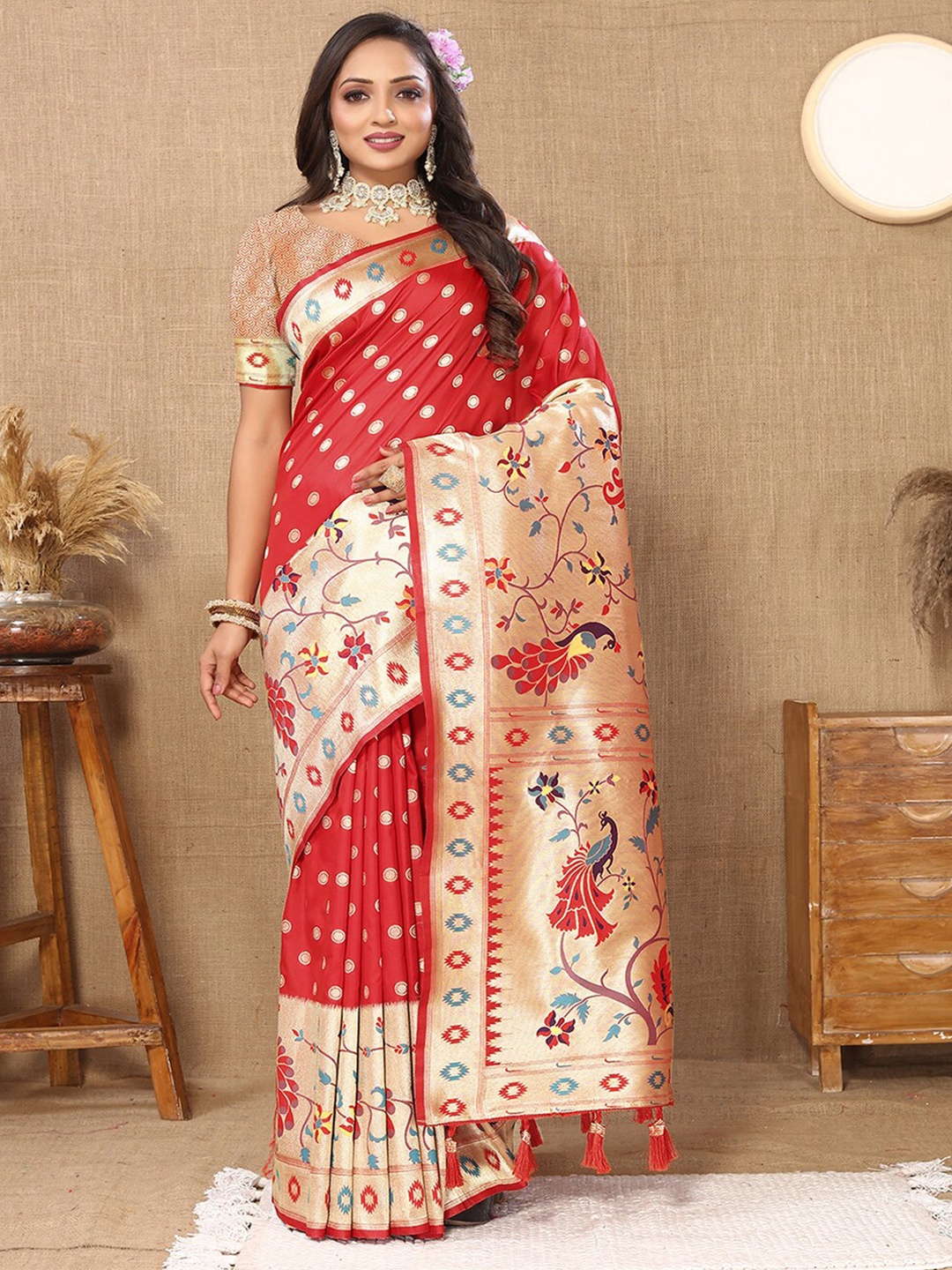 

MARGI DESIGNERS Polka Dots Woven Design Zari Pure Silk Fusion Paithani Saree, Red