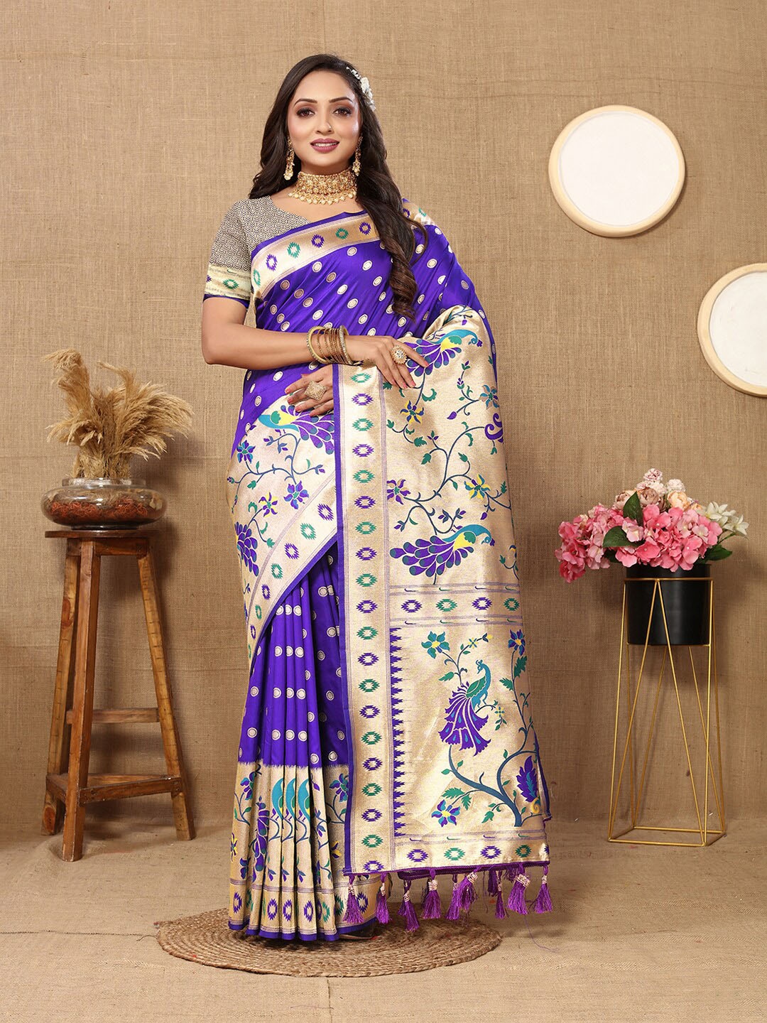 

MARGI DESIGNERS Polka Dots Woven Design Zari Pure Silk Paithani Saree, Blue