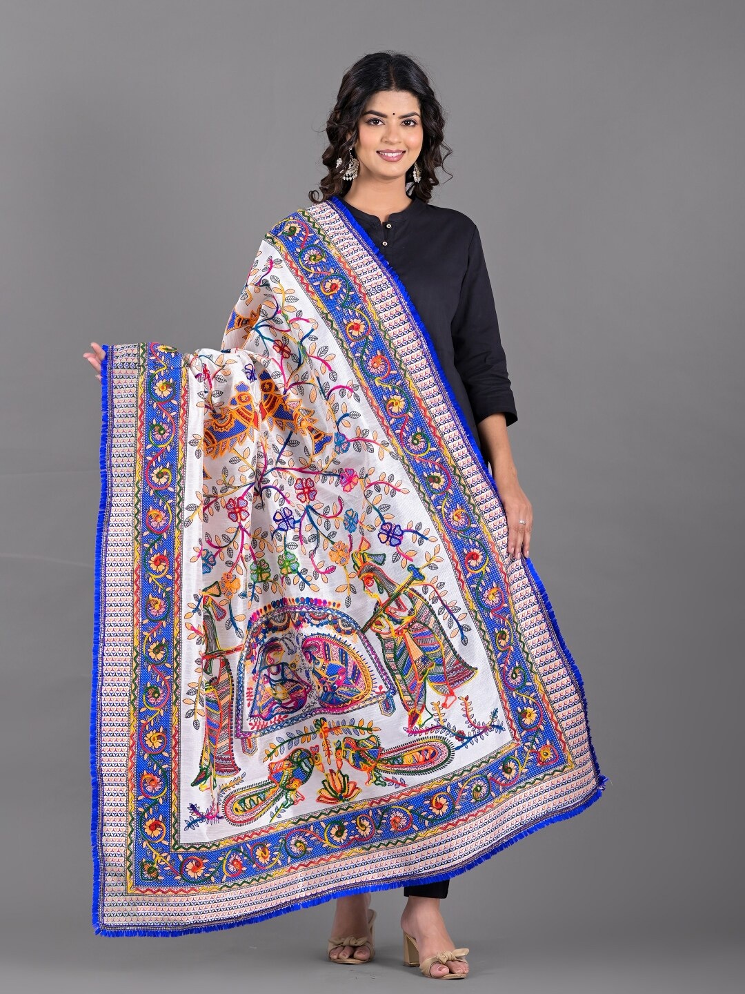 

Apratim Embroidered Dupatta with Phulkari, White