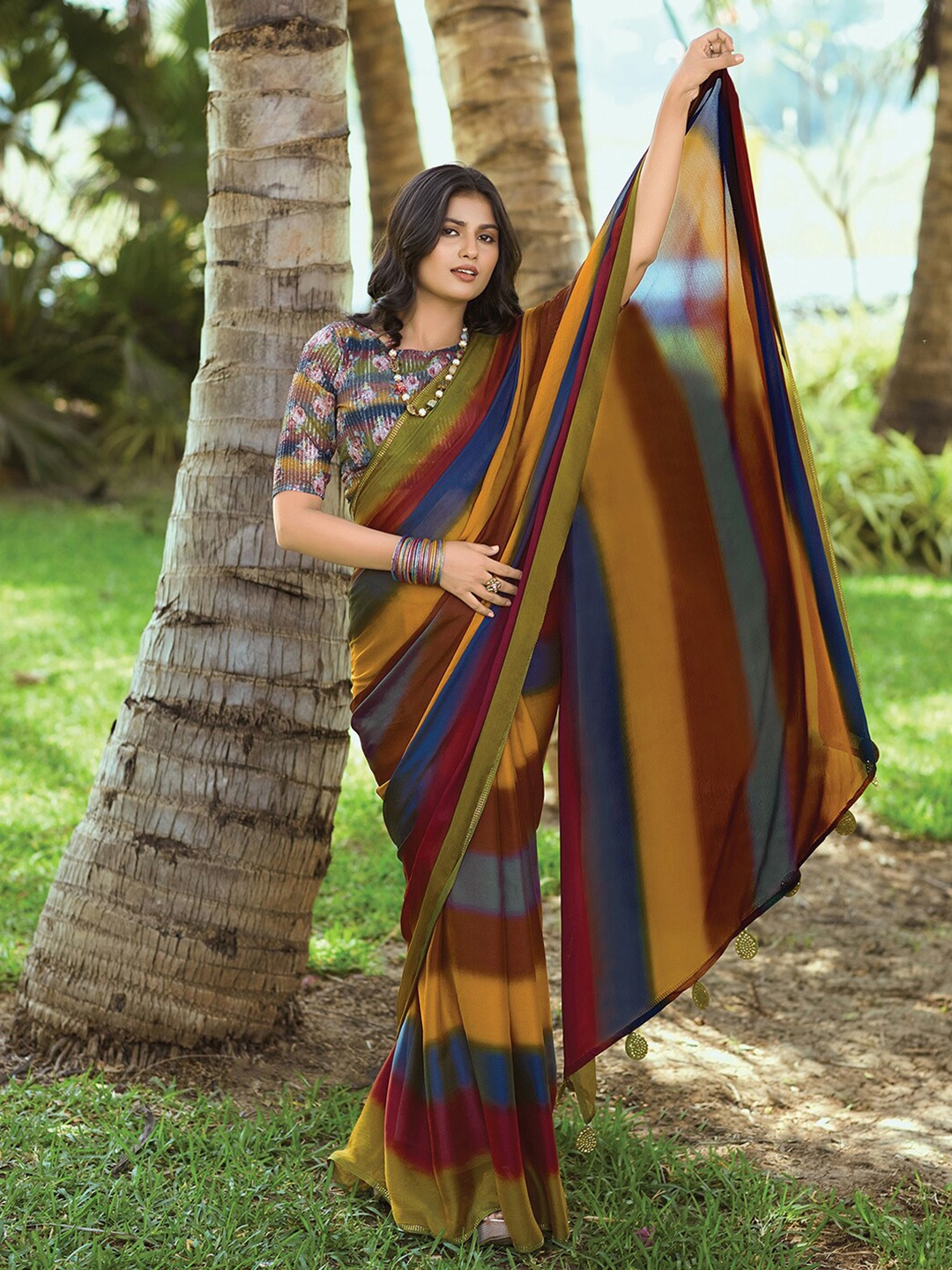 

Mitera Striped Beads & Stones Leheriya Saree, Maroon