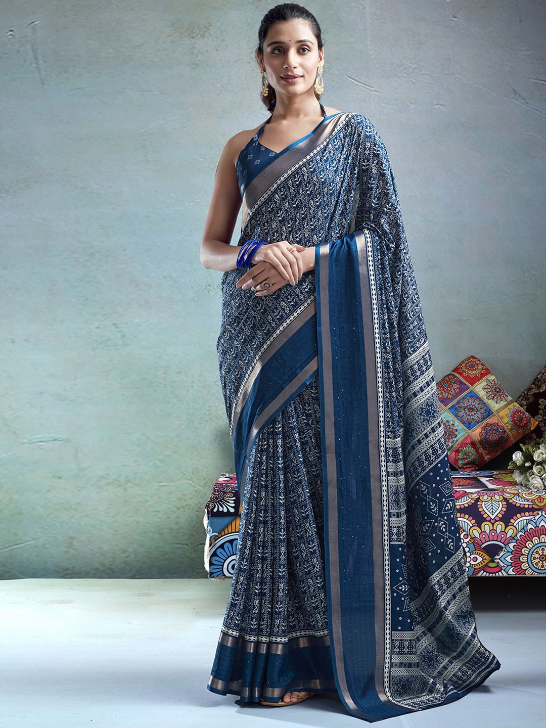 

Mitera Ethnic Motifs Printed Zari Ikat Saree, Blue