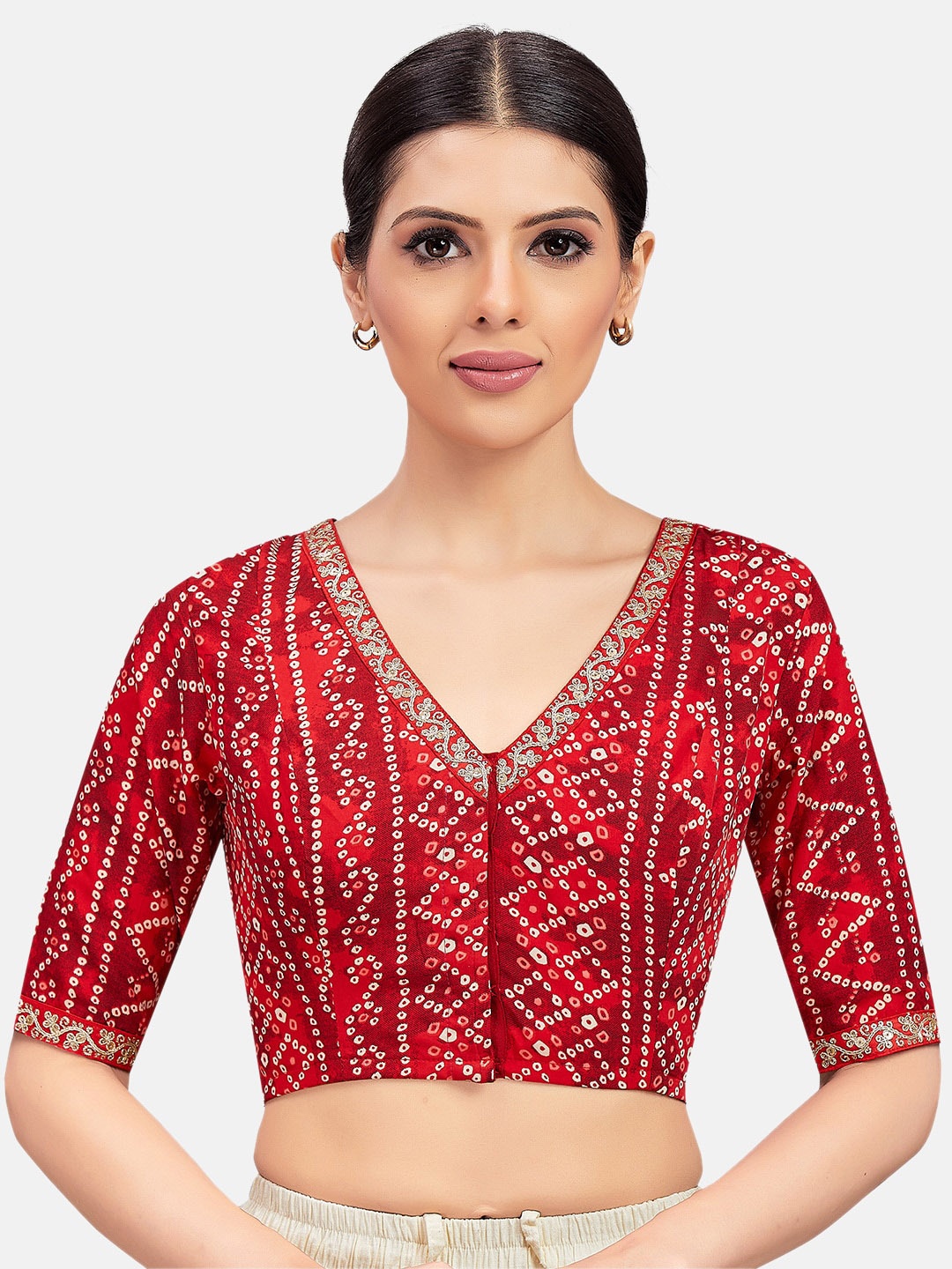 

Studio Shringaar Bandhani Printed V-Neck Saree Blouse, Red