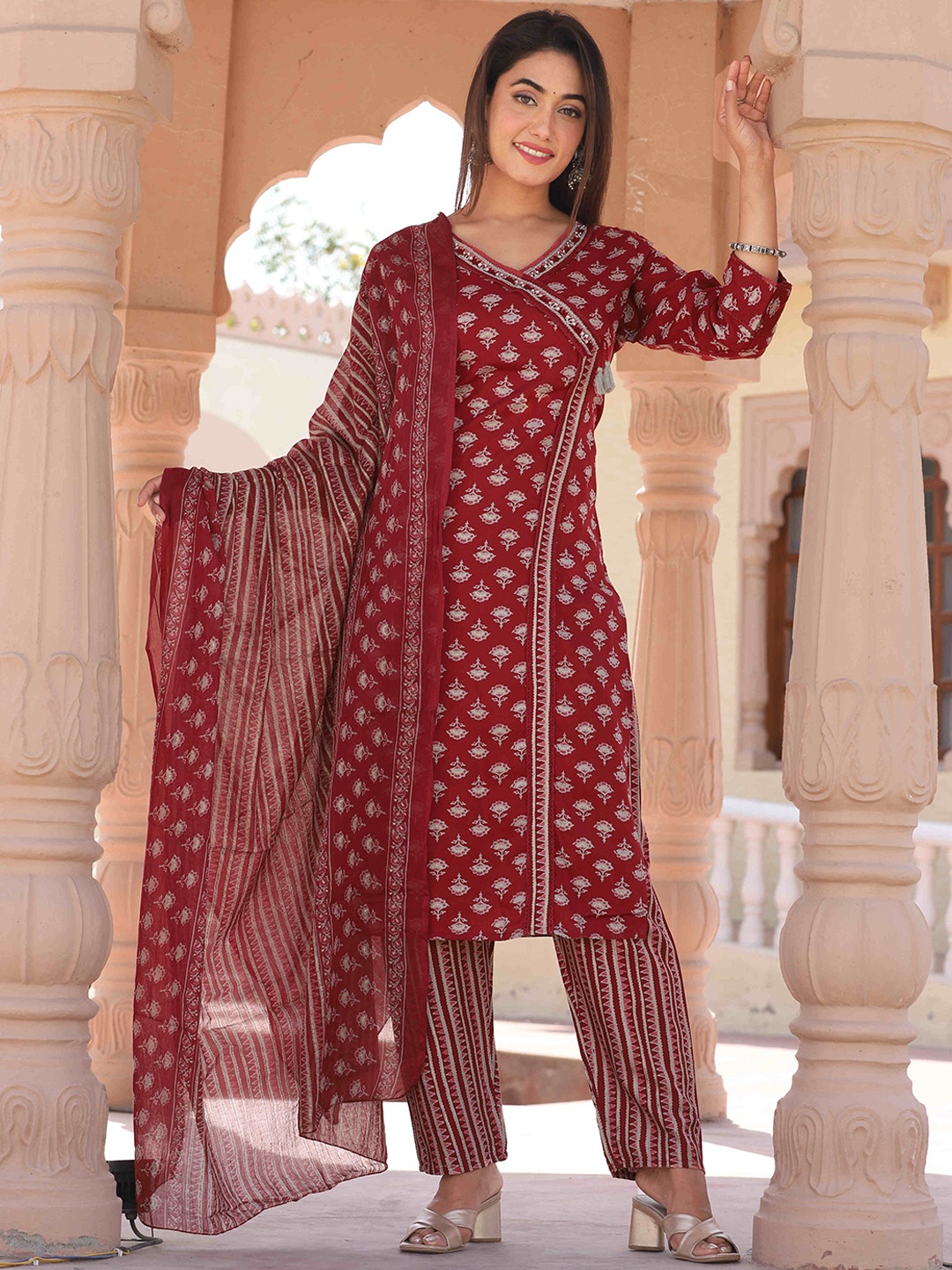

DARVIKAA COLLECTION Floral Printed Pure Cotton Kurta with Palazzos & With Dupatta, Red
