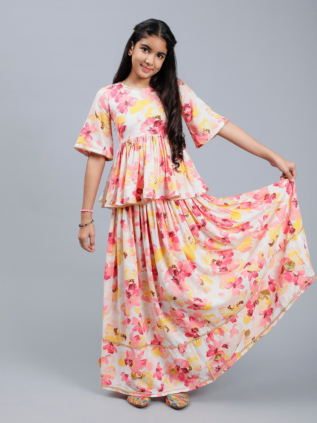 

Unique Designers Girls Floral Printed Ready to Wear Lehenga & Blouse With Dupatta, White