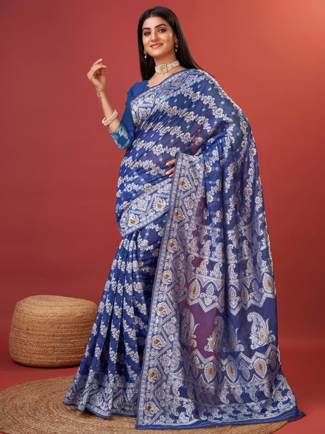 

nirja Fab Floral Woven Design Zari Silk Cotton Banarasi Saree, Blue