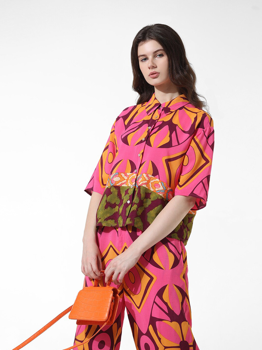 

ONLY Abstract Printed Spread Collar Short Drop-Shoulder Sleeves Casual Shirt, Pink