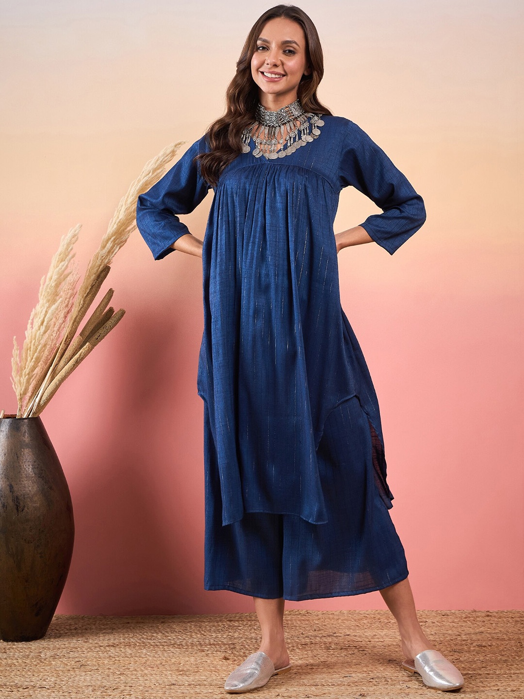 

InWeave Regular Kurta with Palazzos, Blue