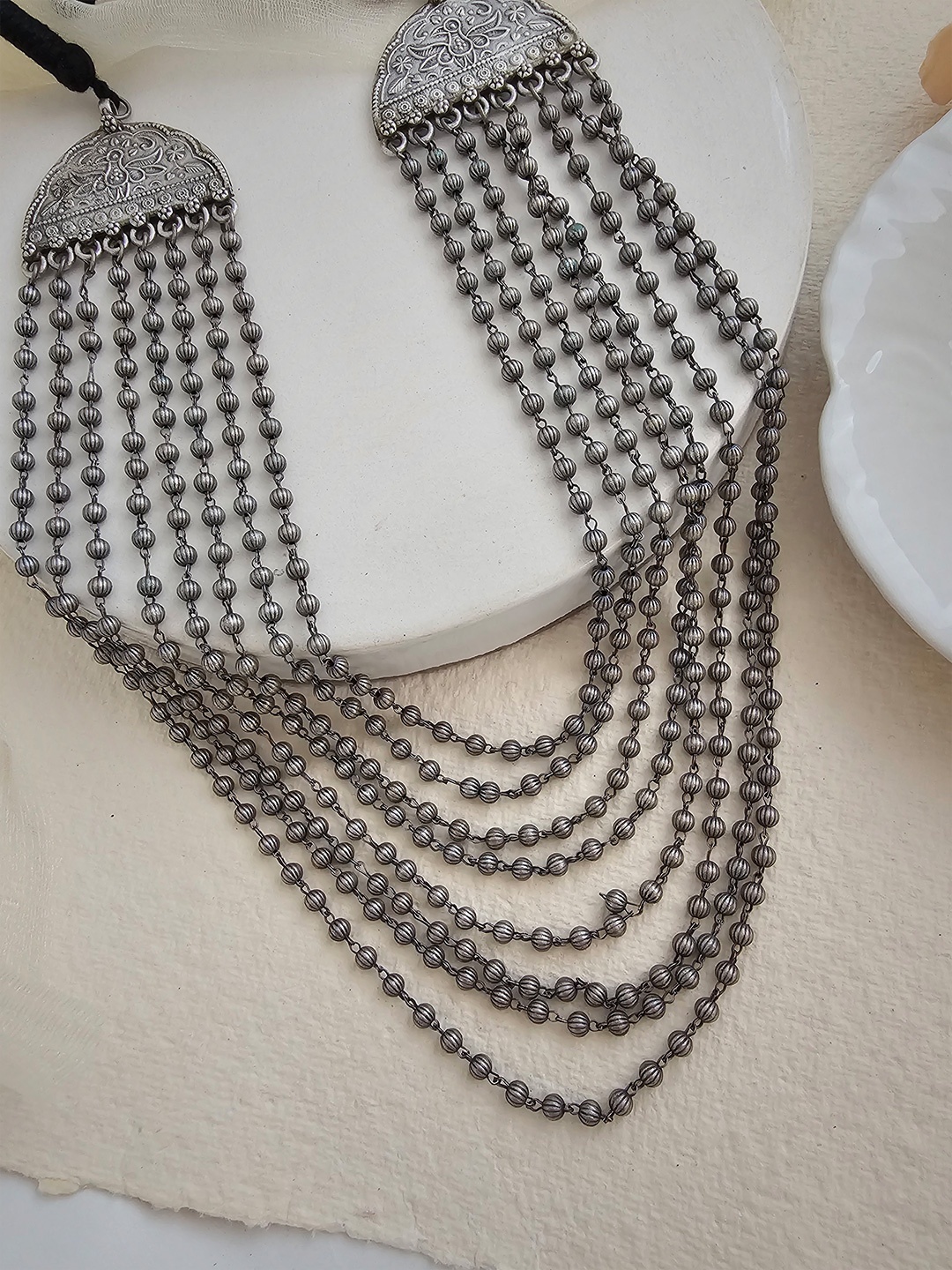 

Binnis Wardrobe German Silver Silver-Plated Pearls Beaded Necklace